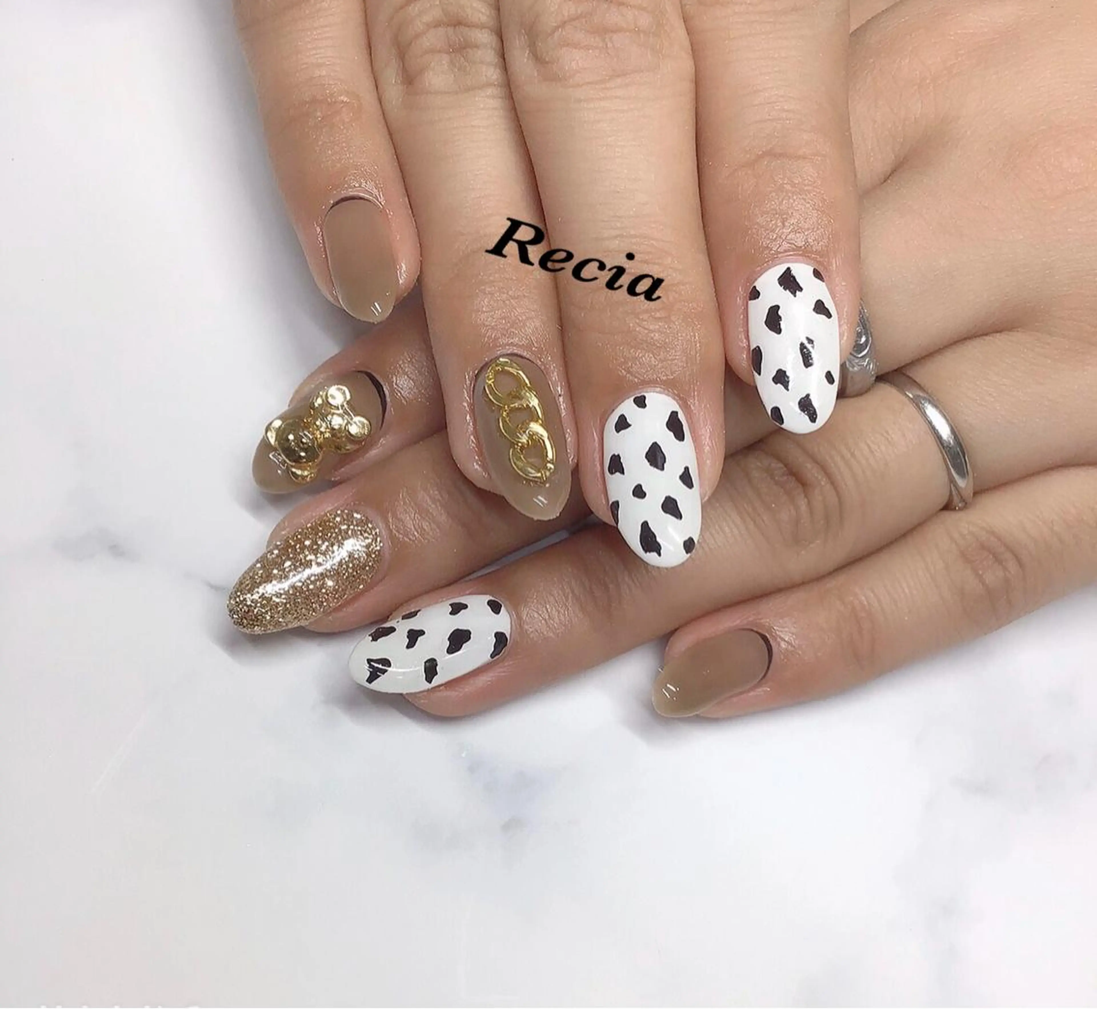 ロング カラー ヘアアレンジ キッズ ネイル マツエク・マツパ 福田 加奈のネイルデザイン