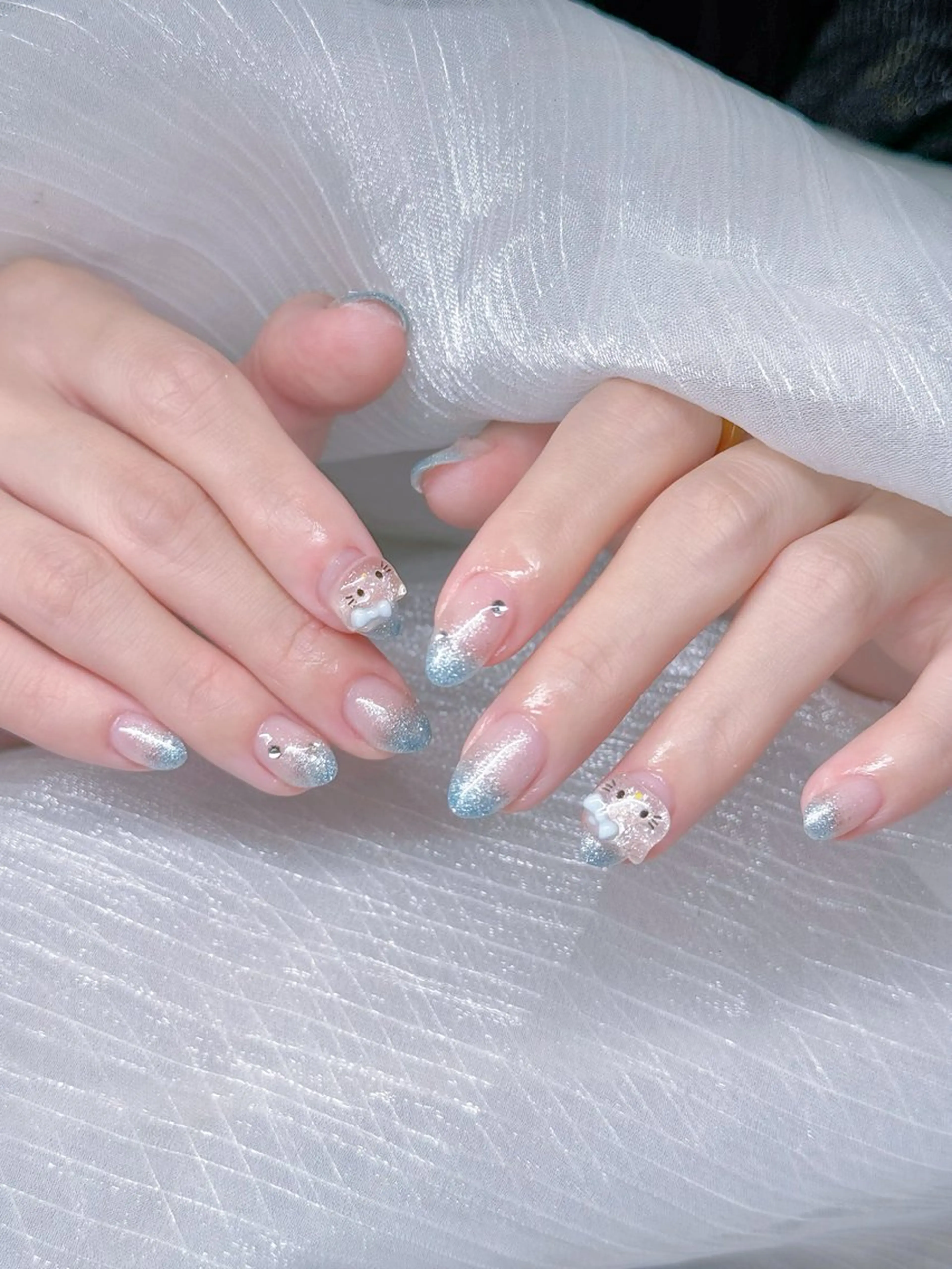 ネイル チークネイル フレンチネイル 韓国ネイル マグネットネイル ミラーネイル ハンドネイル MILO 168 池袋のネイルデザイン