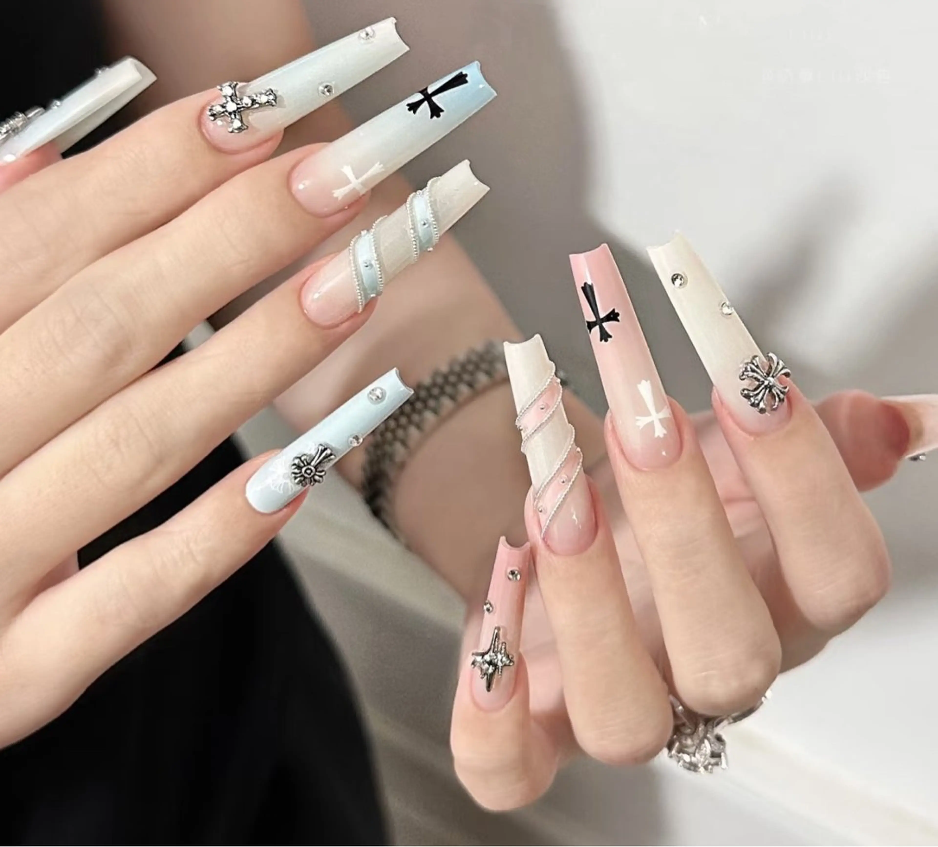 ネイル ハンドネイル D-BEAUTY Nailsalonのネイルデザイン