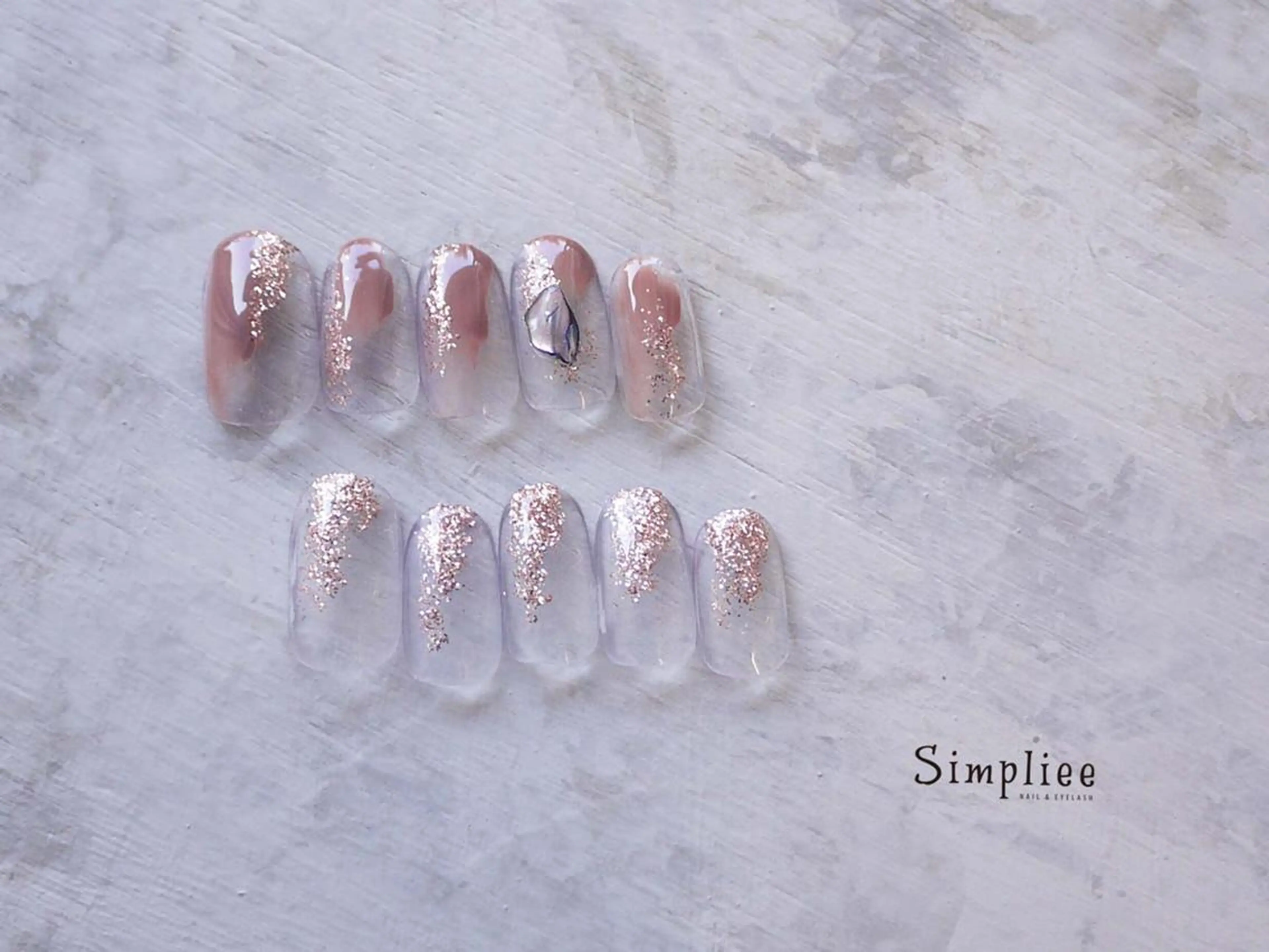 ネイル ♾nail 恵美のマツエク・マツパデザイン