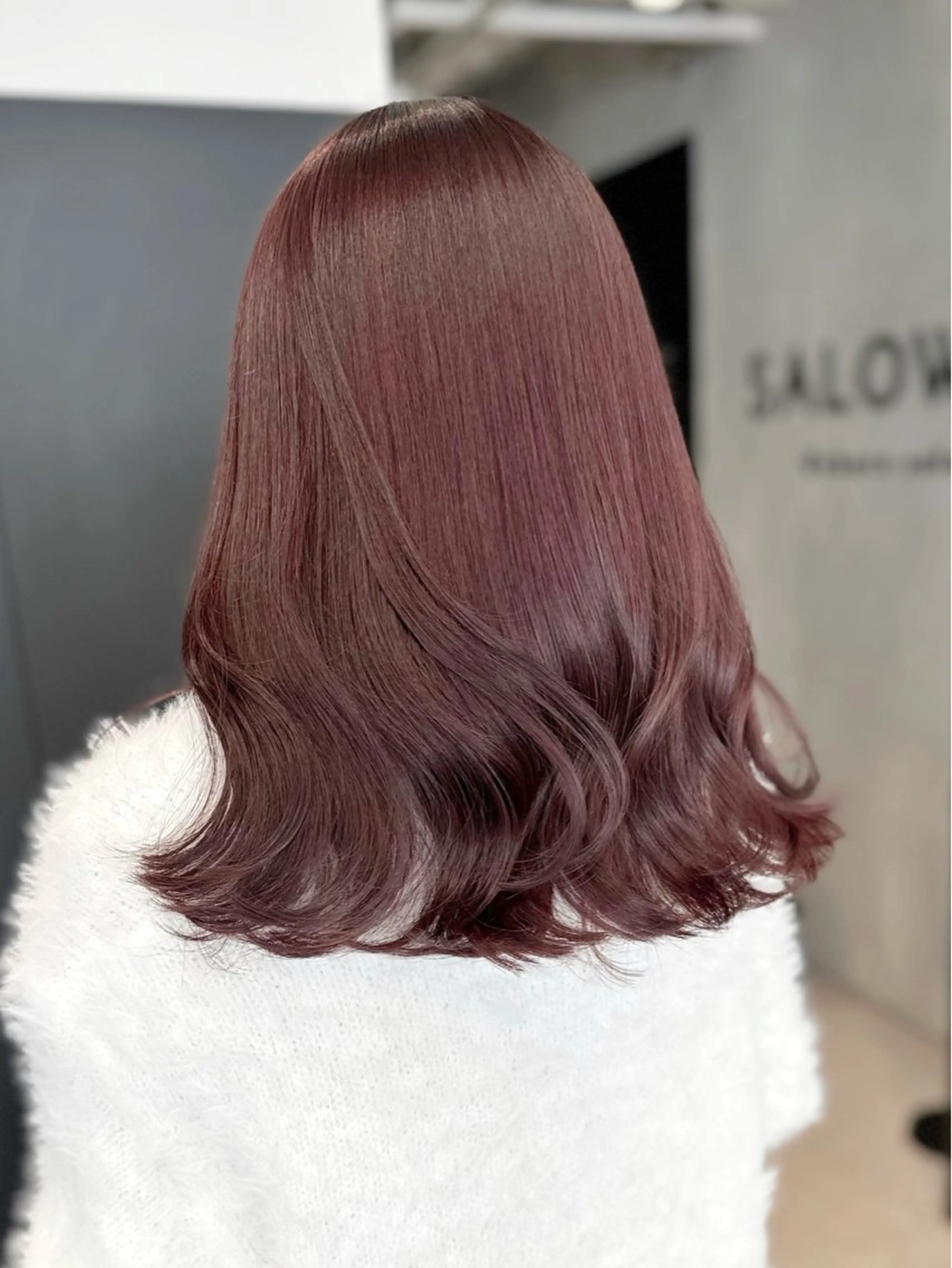 ミディアム カラー 透明感ある血色感 カラー💞sariaのヘアスタイル