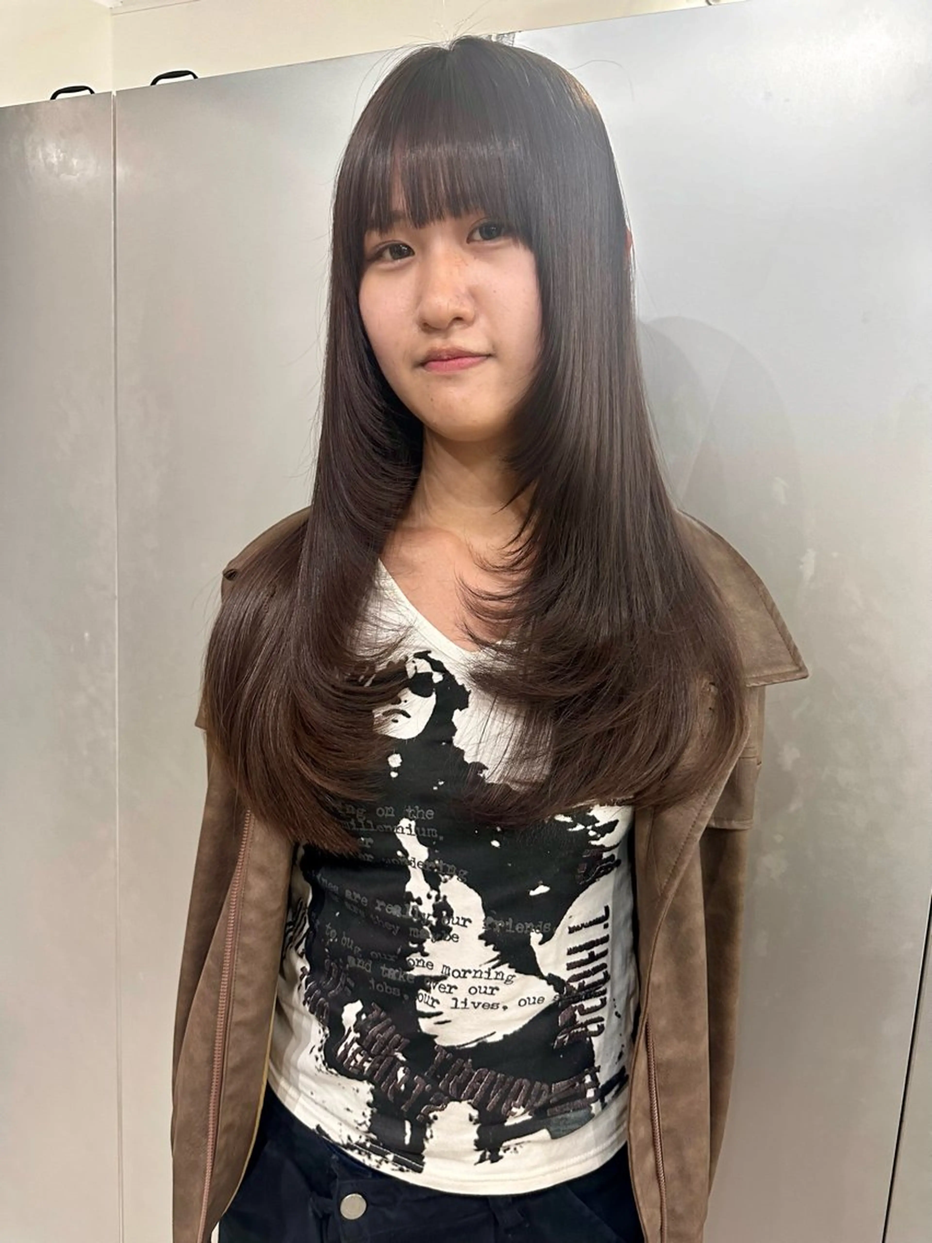 ロング ロングレイヤー レイヤーカット ロング 篠崎 佑季のヘアスタイル