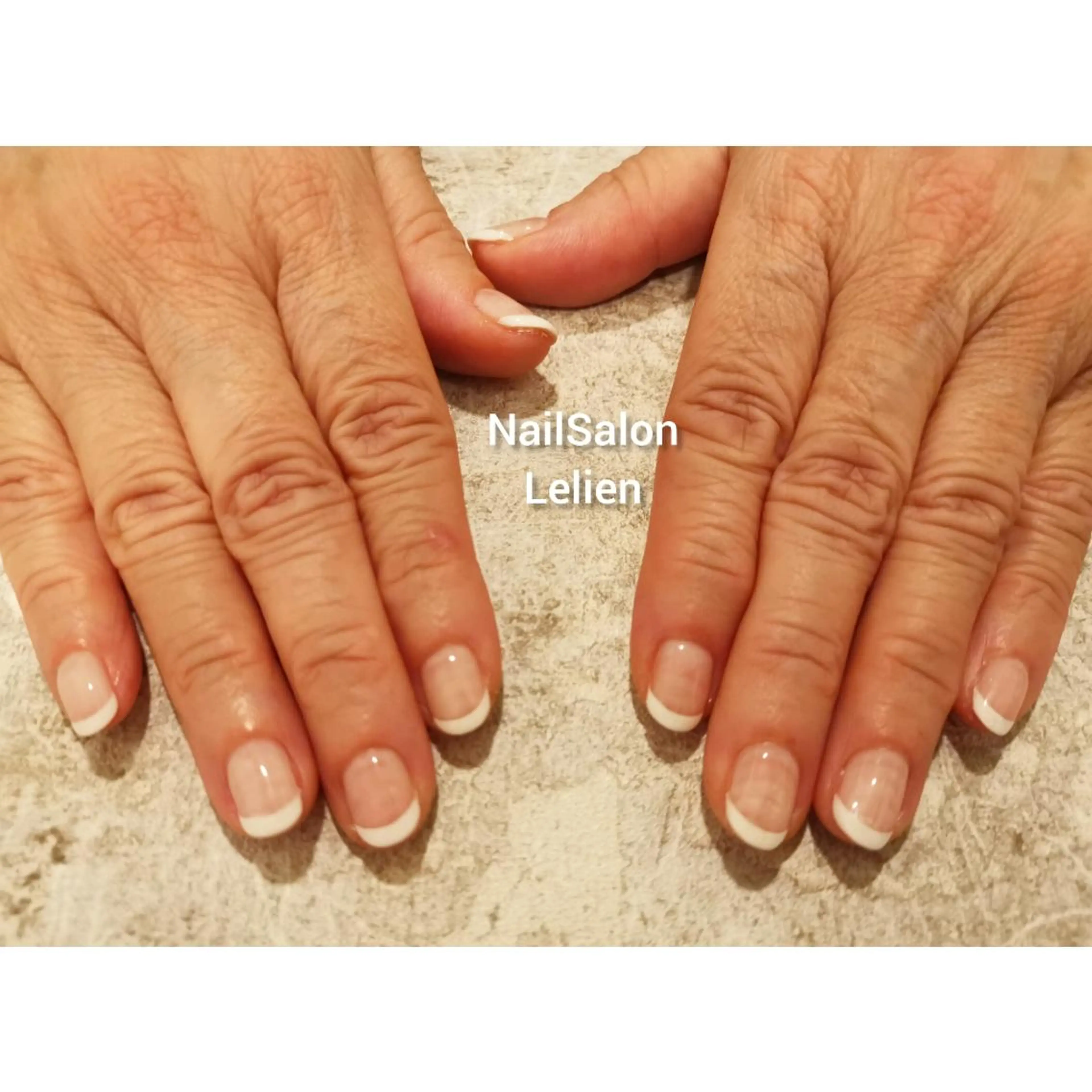 ネイル フレンチネイル ハンドネイル 人気エリア💖完全個室【ルリエ】所属・ネイルサロン Lelienルリエのネイルデザイン