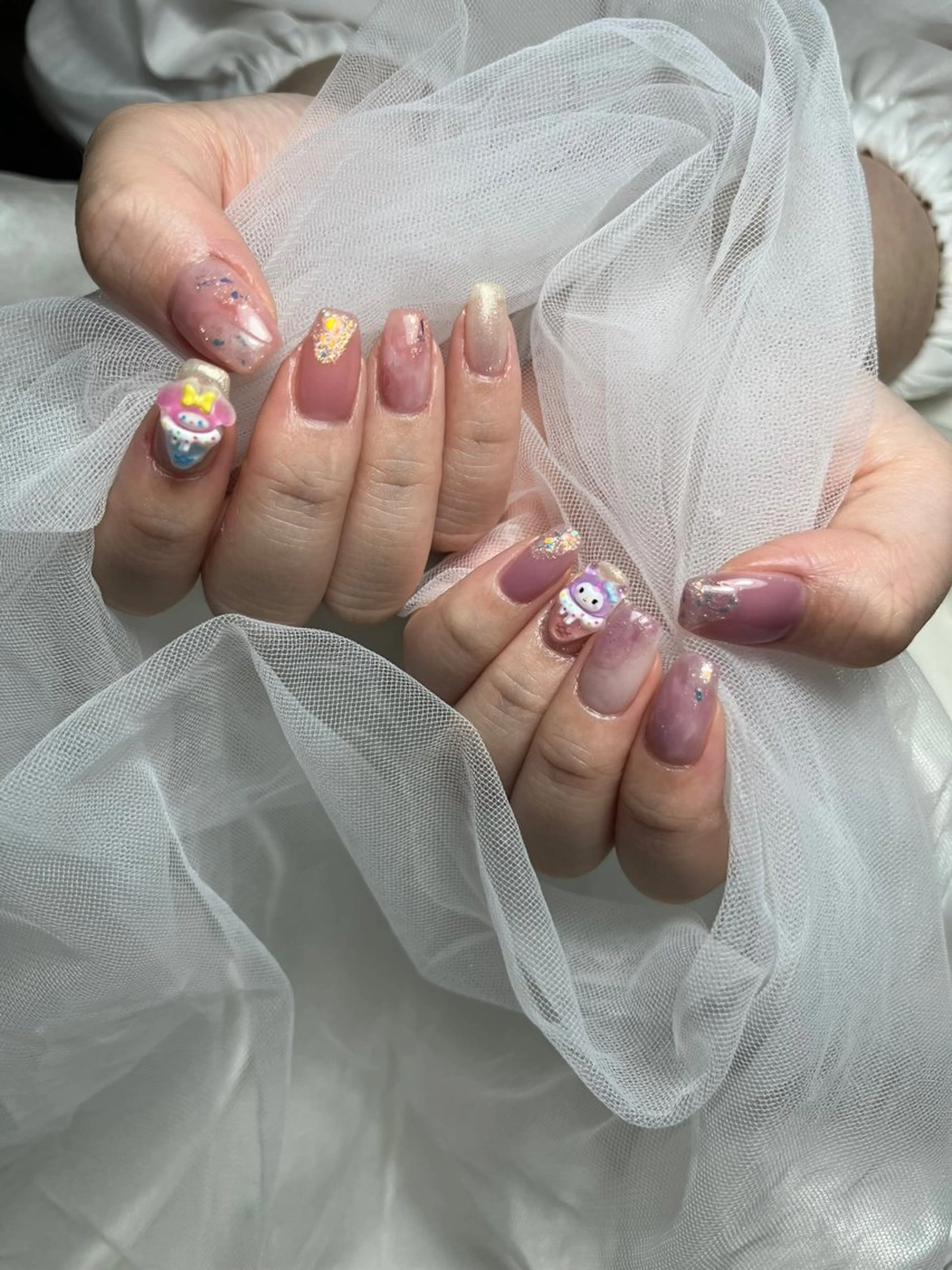 ネイル 神戸駅ネイルサロン PE NAILSのネイルデザイン