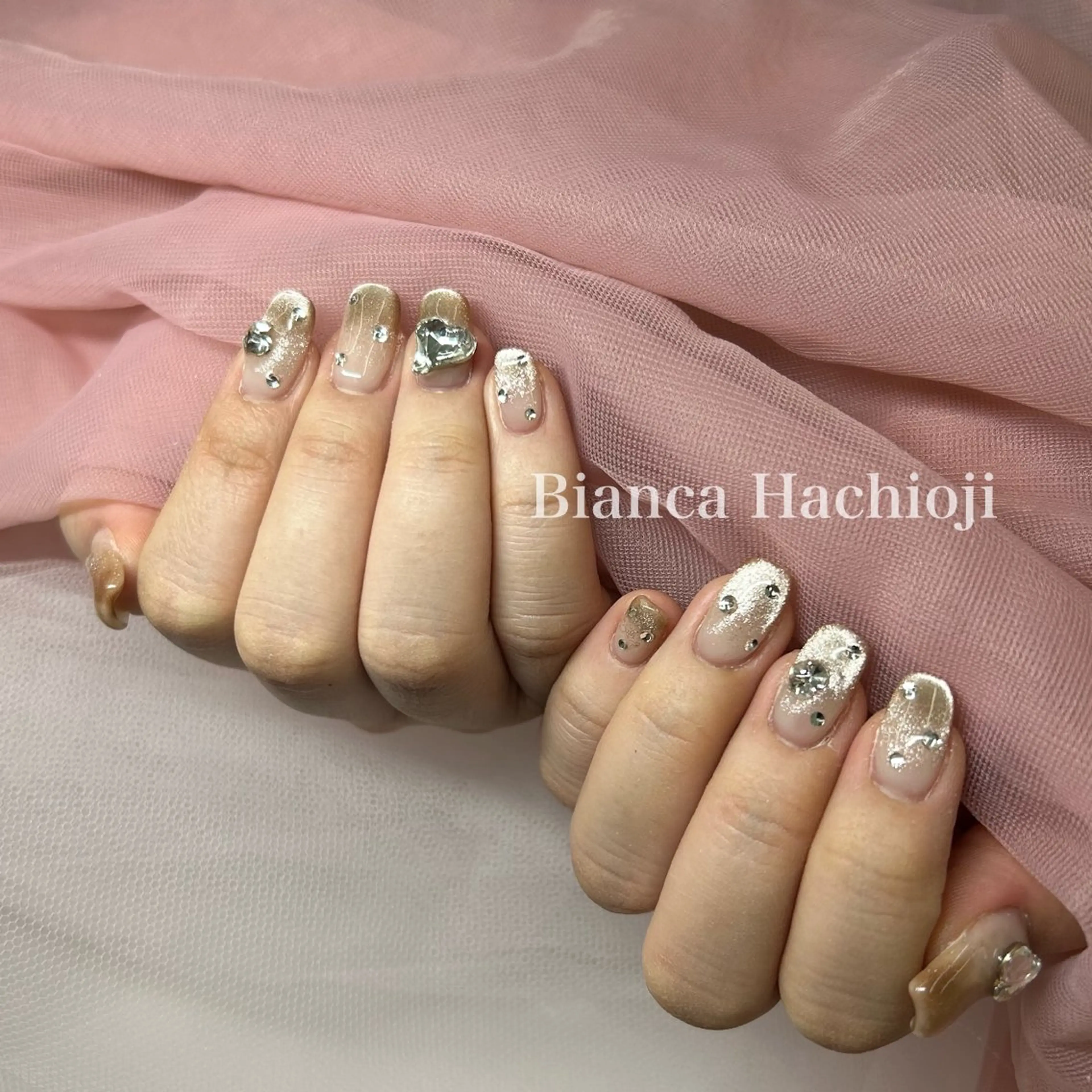 ネイル 𝑌𝑈𝑈𝐾𝐴 /ワンホン/量産型のネイルデザイン