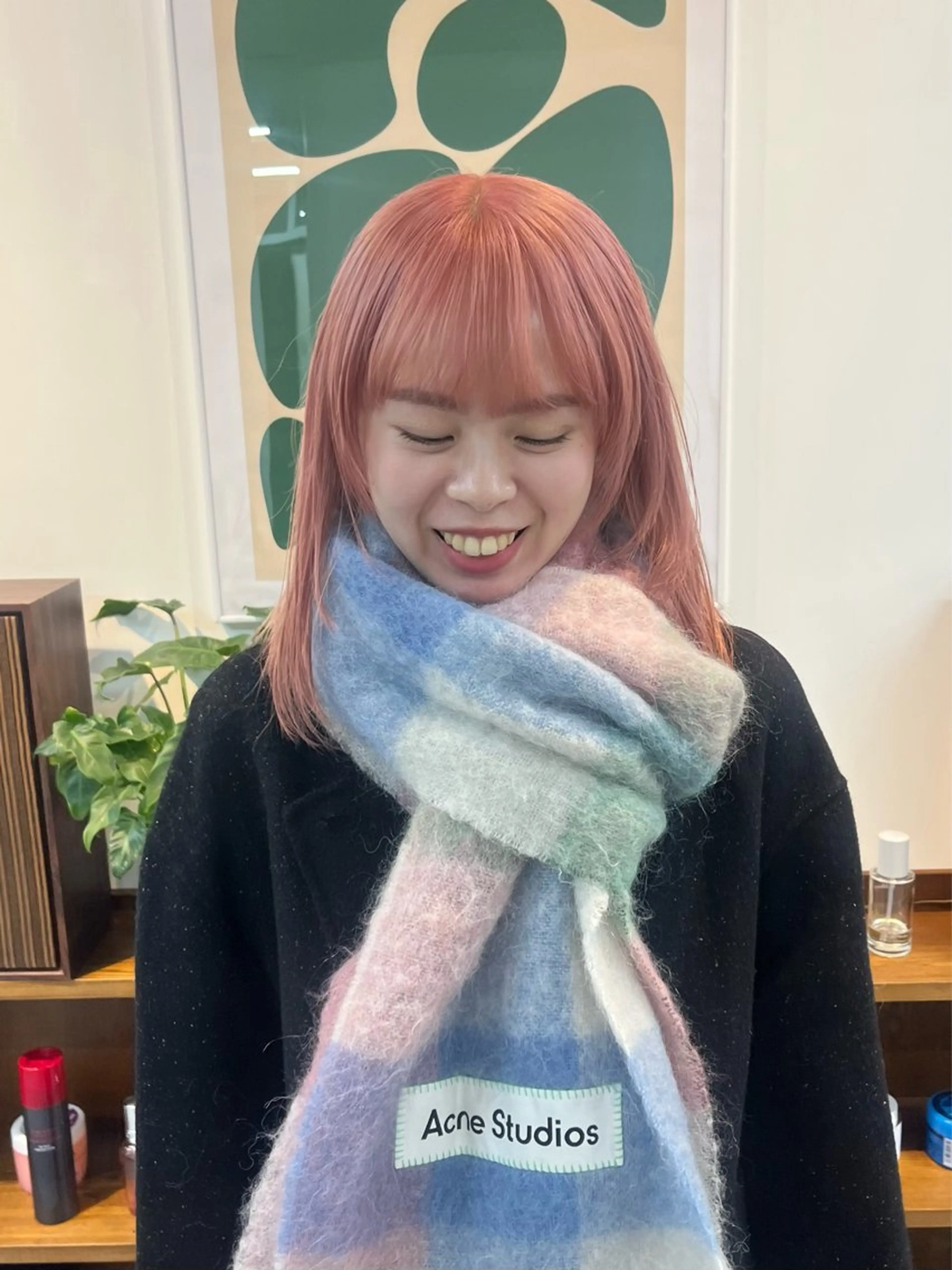 ミディアム カット ヘアカラー トリートメント 🟣niw SHUNNA🟣のヘアスタイル