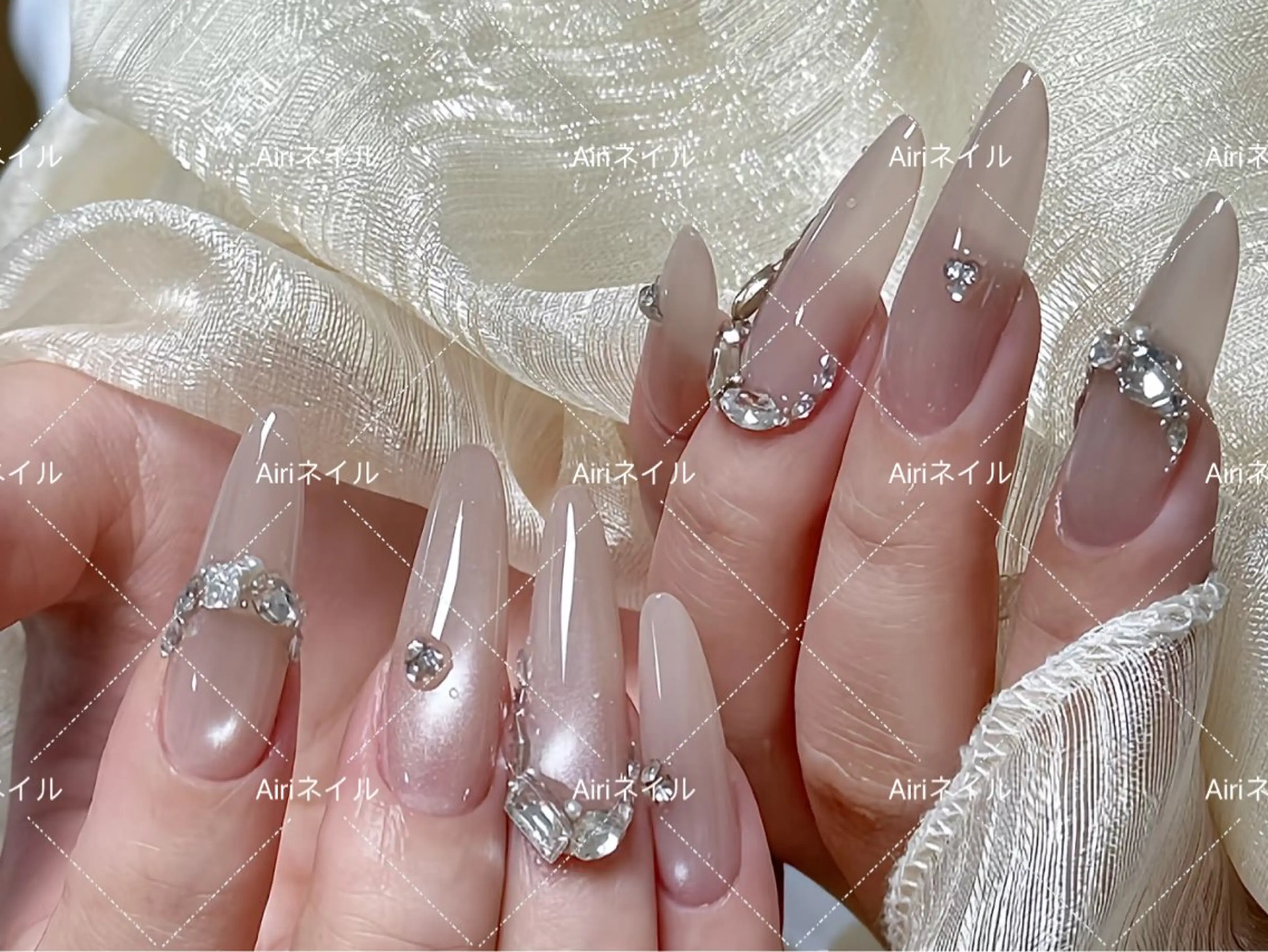 ネイル ネイルサロンAiri 長さ出し·シンプルのネイルデザイン