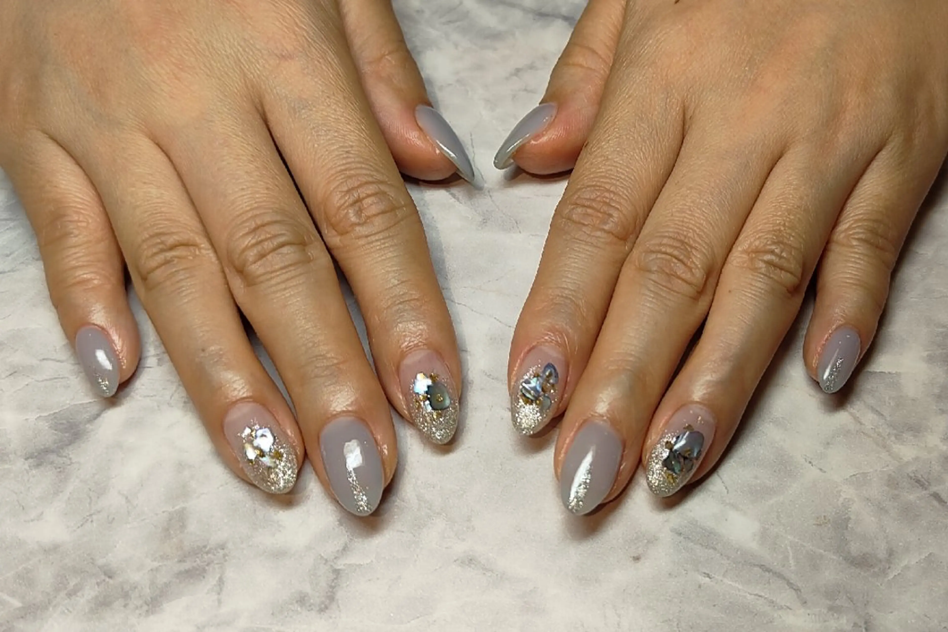 ネイル ネイル&アイリッシュサロン　タイムズスクエア所属・山野 小春のネイルデザイン