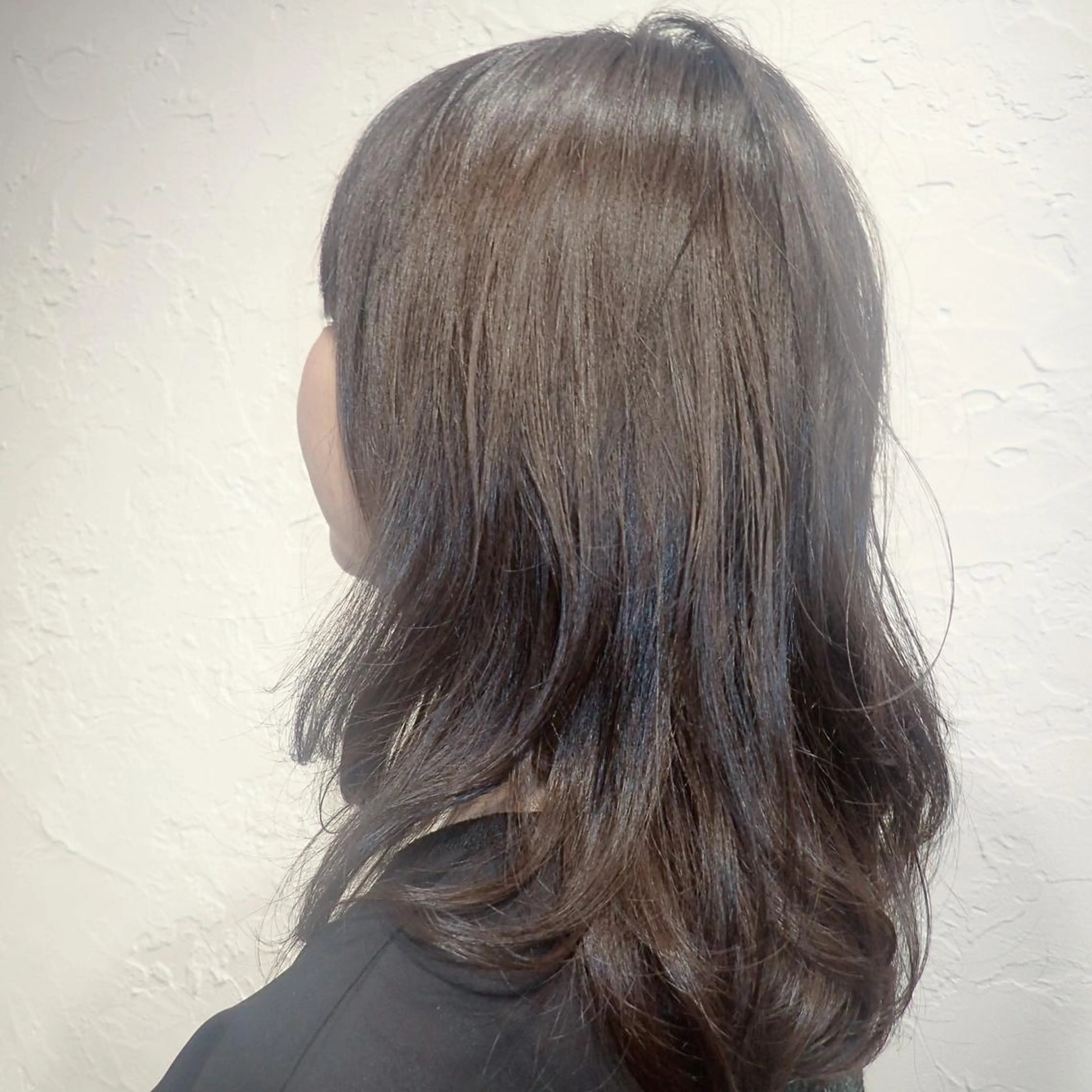 ミディアム カラー hers所属・【縮毛矯正支持絶大】 RYOJIのヘアスタイル