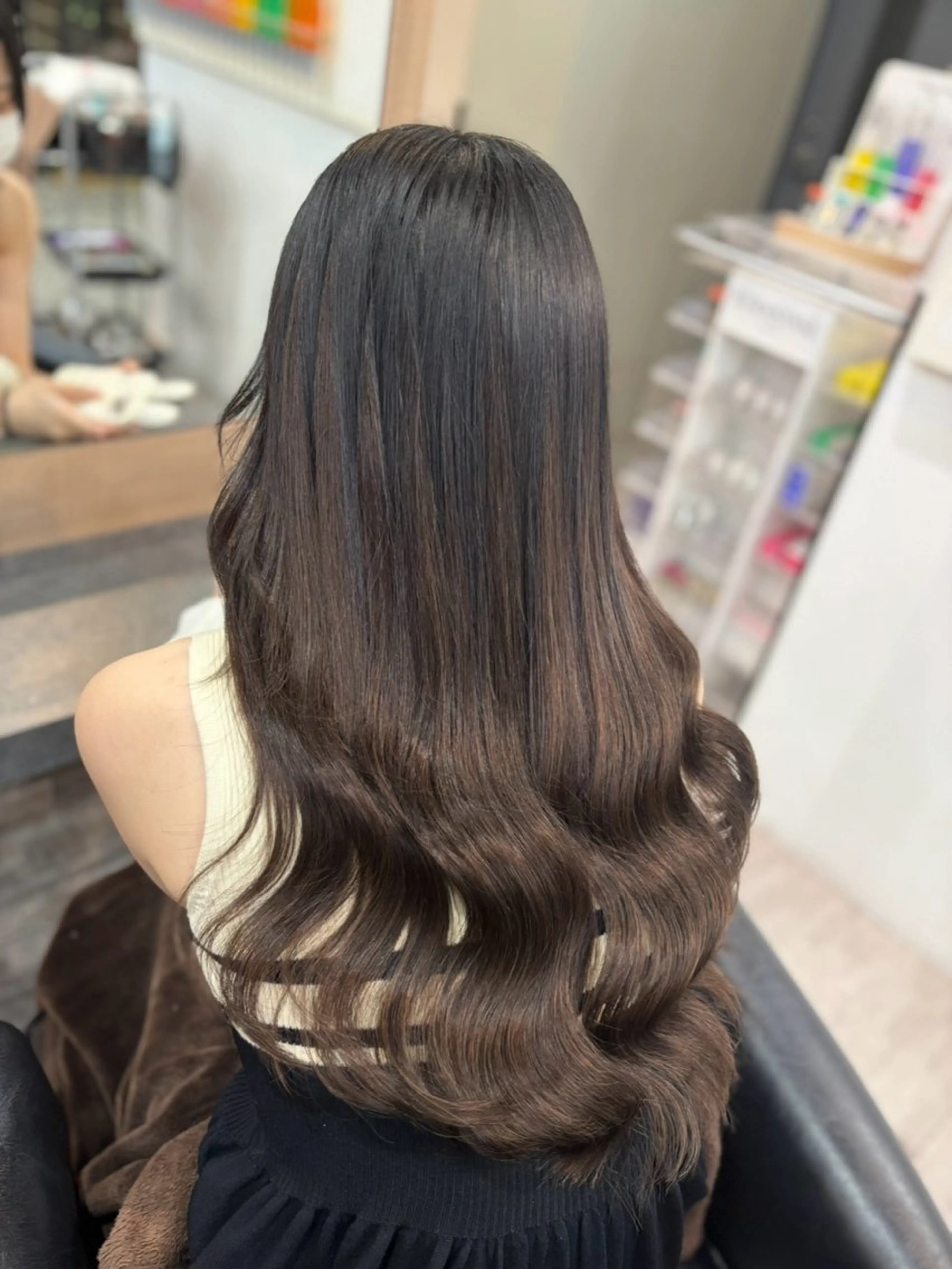 ロング カラー ブリーチ ボブ エクステ 髪質改善 レイヤーカット エクステ 横浜/エクステ特化× 艶カラー/あいかのヘアスタイル