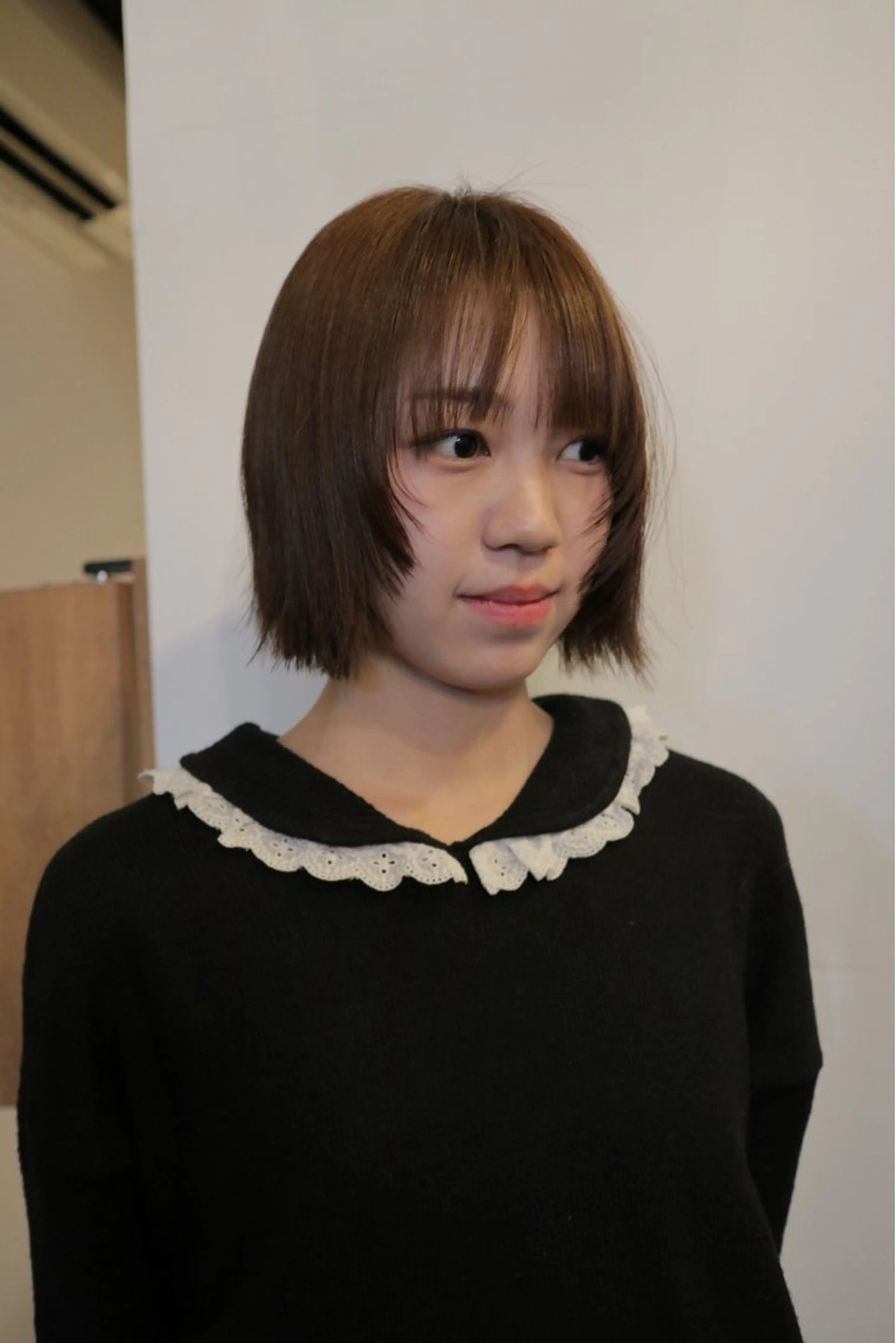 ショート ウシロダ メグミのヘアスタイル