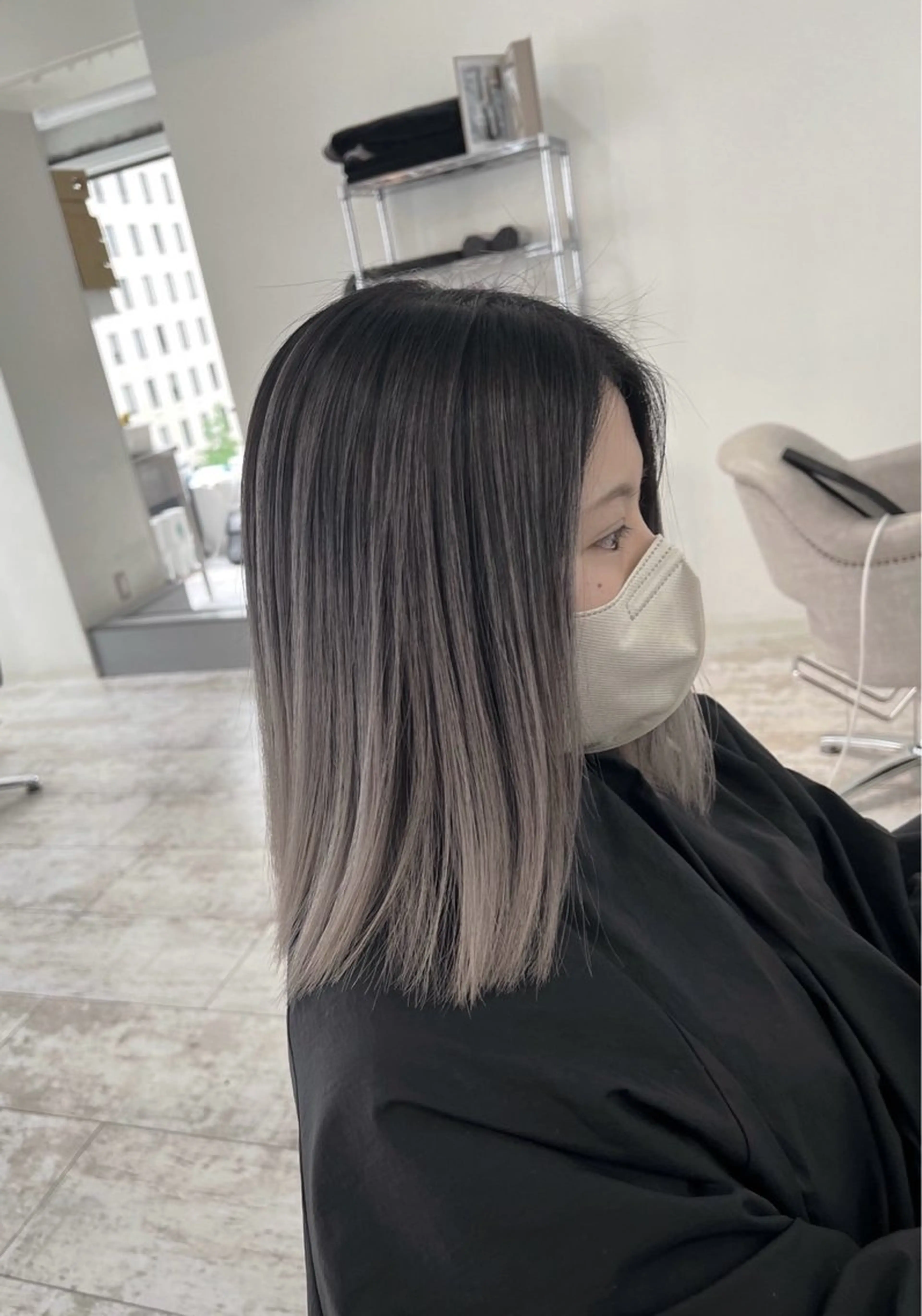 ミディアム カラー バレイヤージュ グレージュ レイヤーカット ヘアカラー トリートメント ROBIN所属・指名数No.1 /NAOYAのヘアスタイル