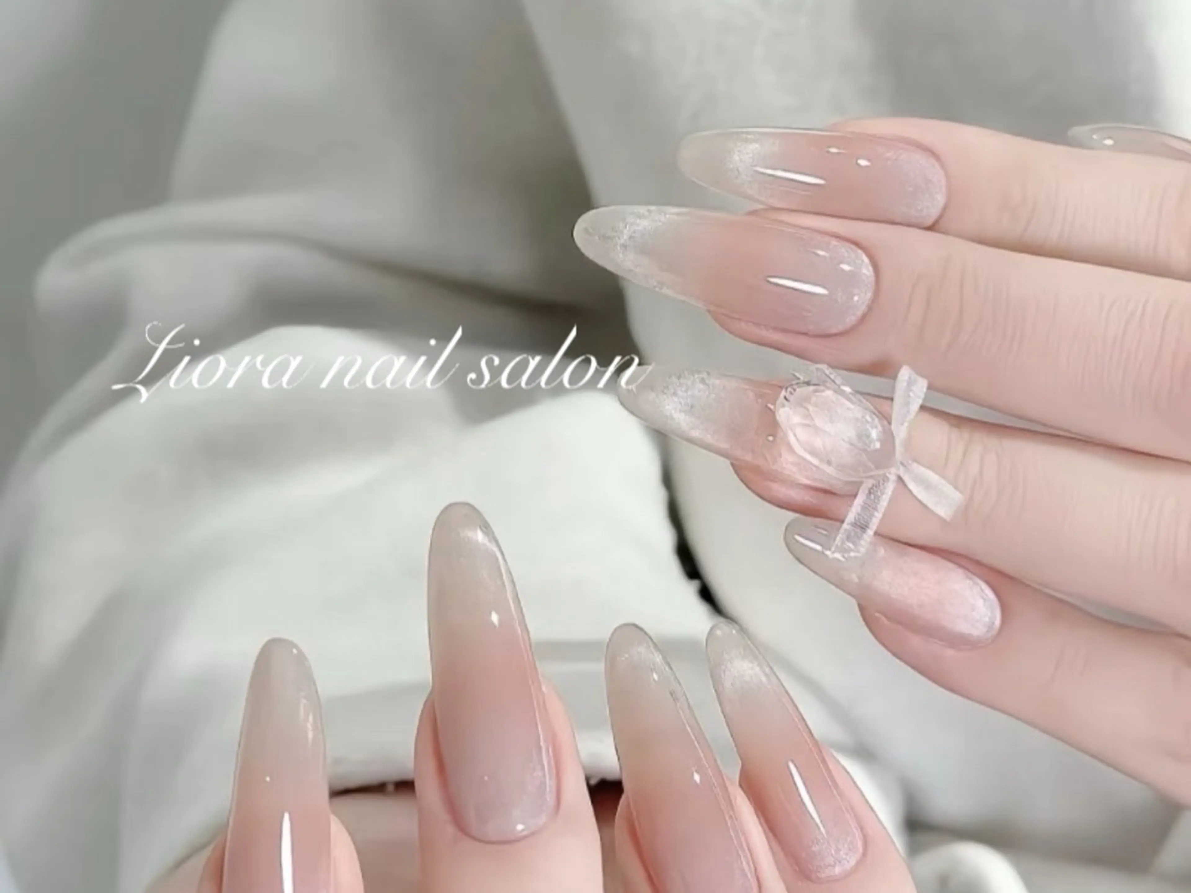ネイル フレンチネイル ジェルネイル ガーリー グラデーション キラキラネイル ハンドネイル Liora nail 1のネイルデザイン