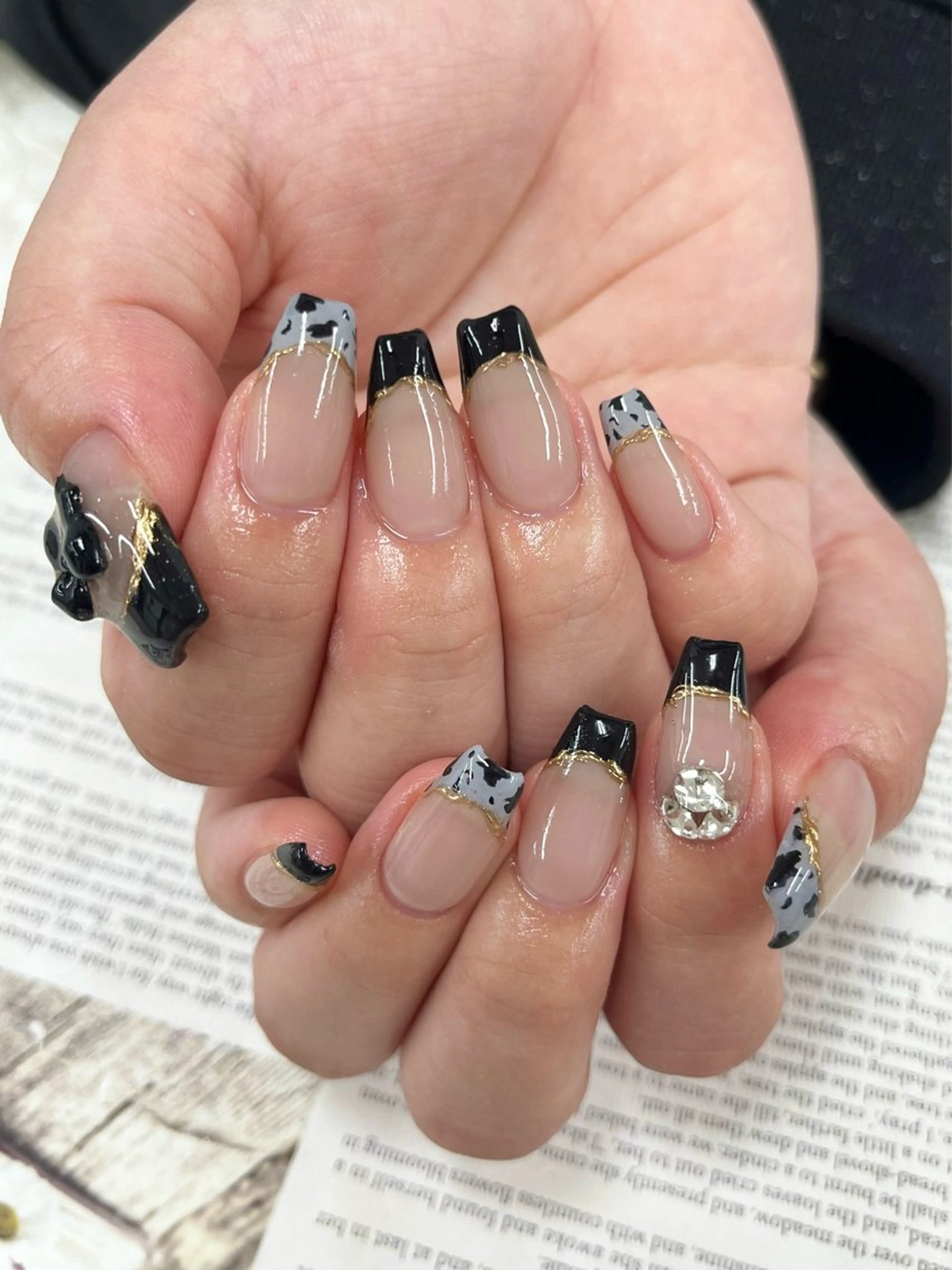 ネイル リボン ハンドネイル Basic町田本店 Suzunaのネイルデザイン