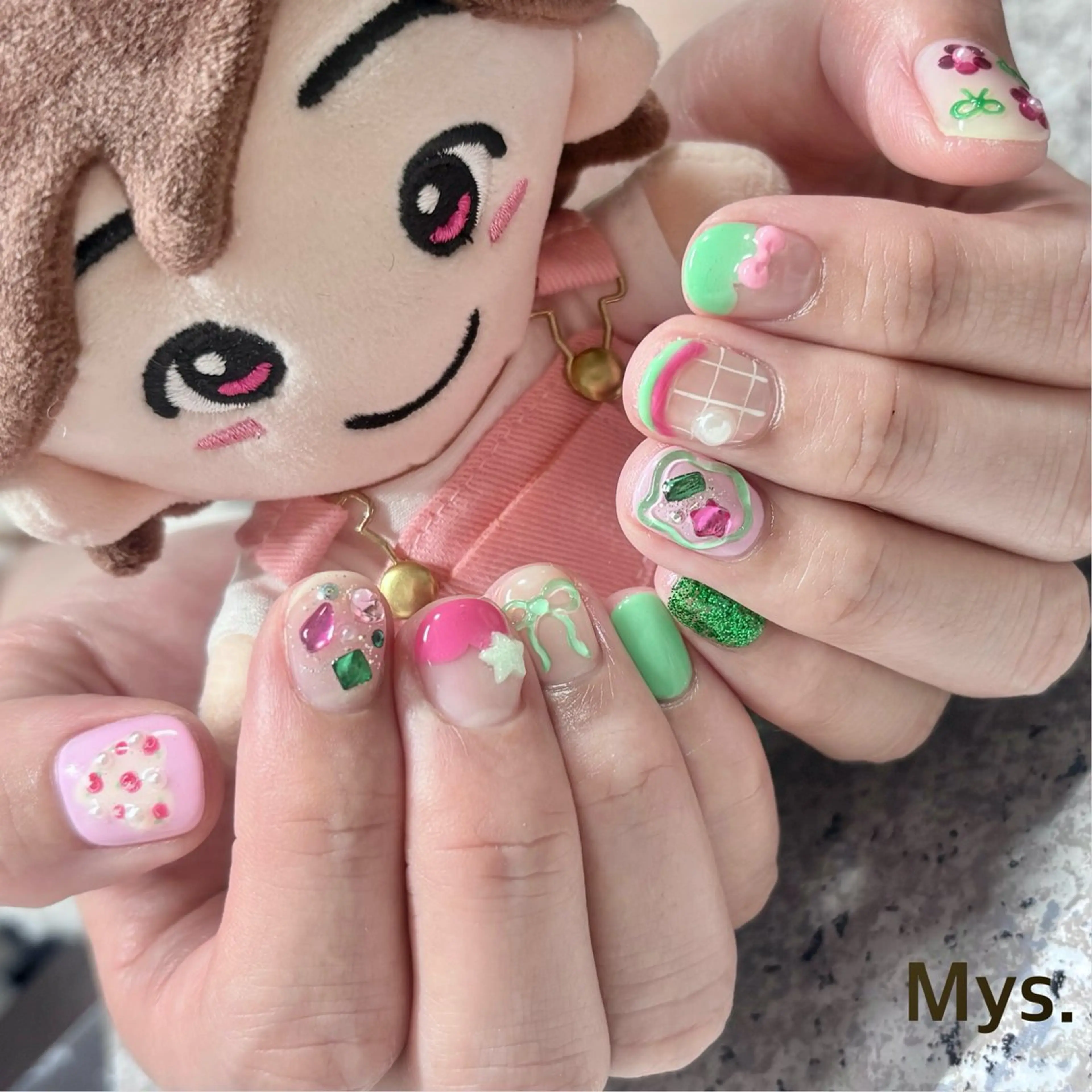 ネイル ハンドネイル Mys. 三上紗紀のネイルデザイン