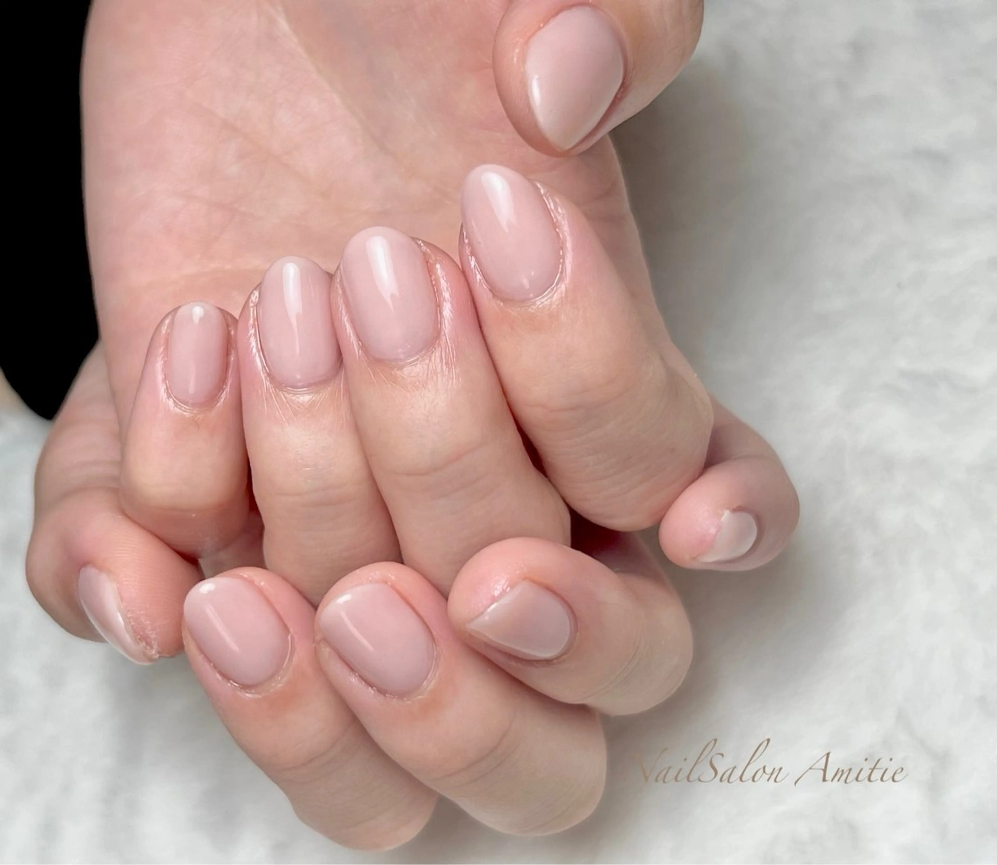 ネイル グラデーション ワンカラーネイル シンプルネイル NailSalon Amitieのネイルデザイン