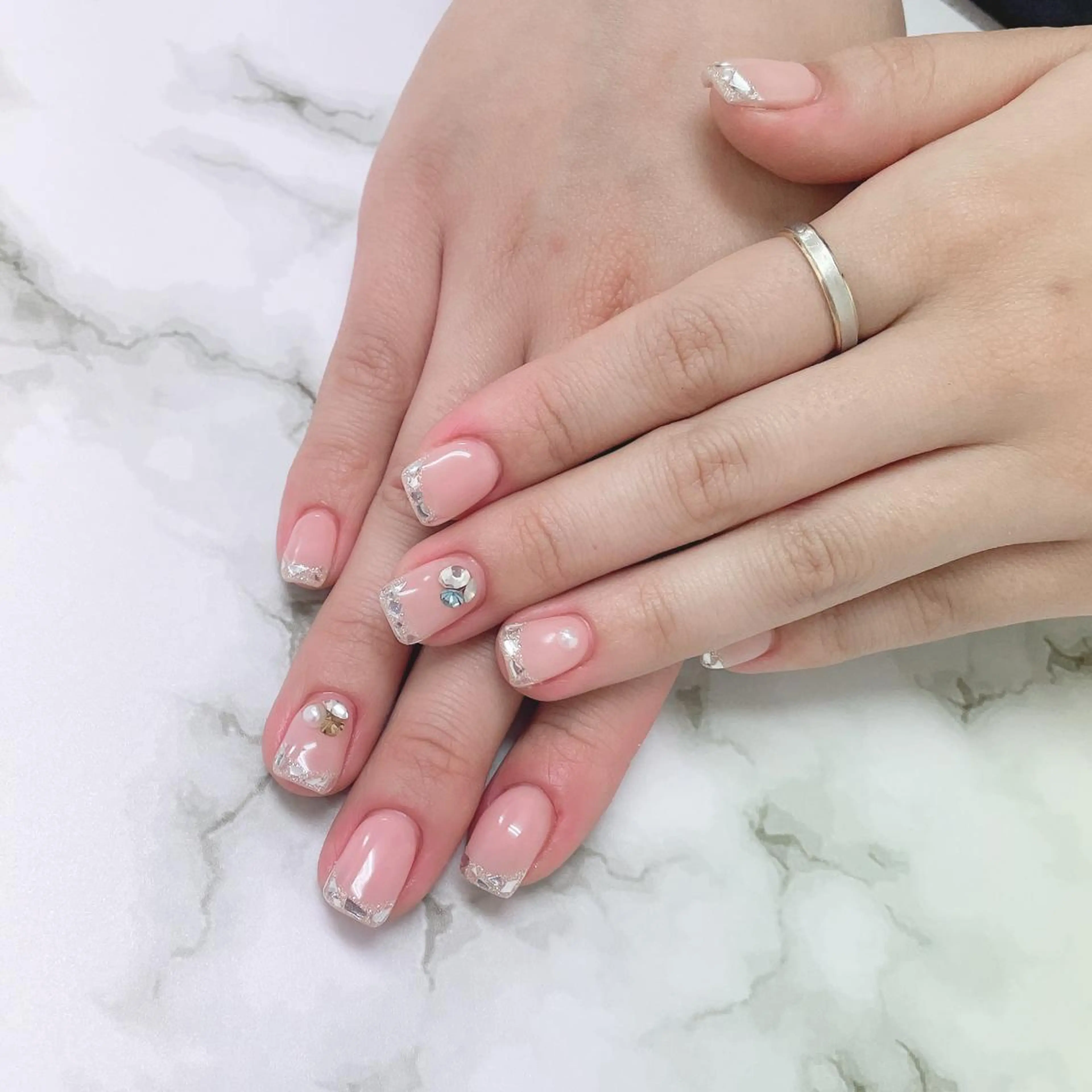 ショート ネイル ハンドネイル ハンドケア 💎ビューティサロン 湘南　RIRAN💎のネイルデザイン