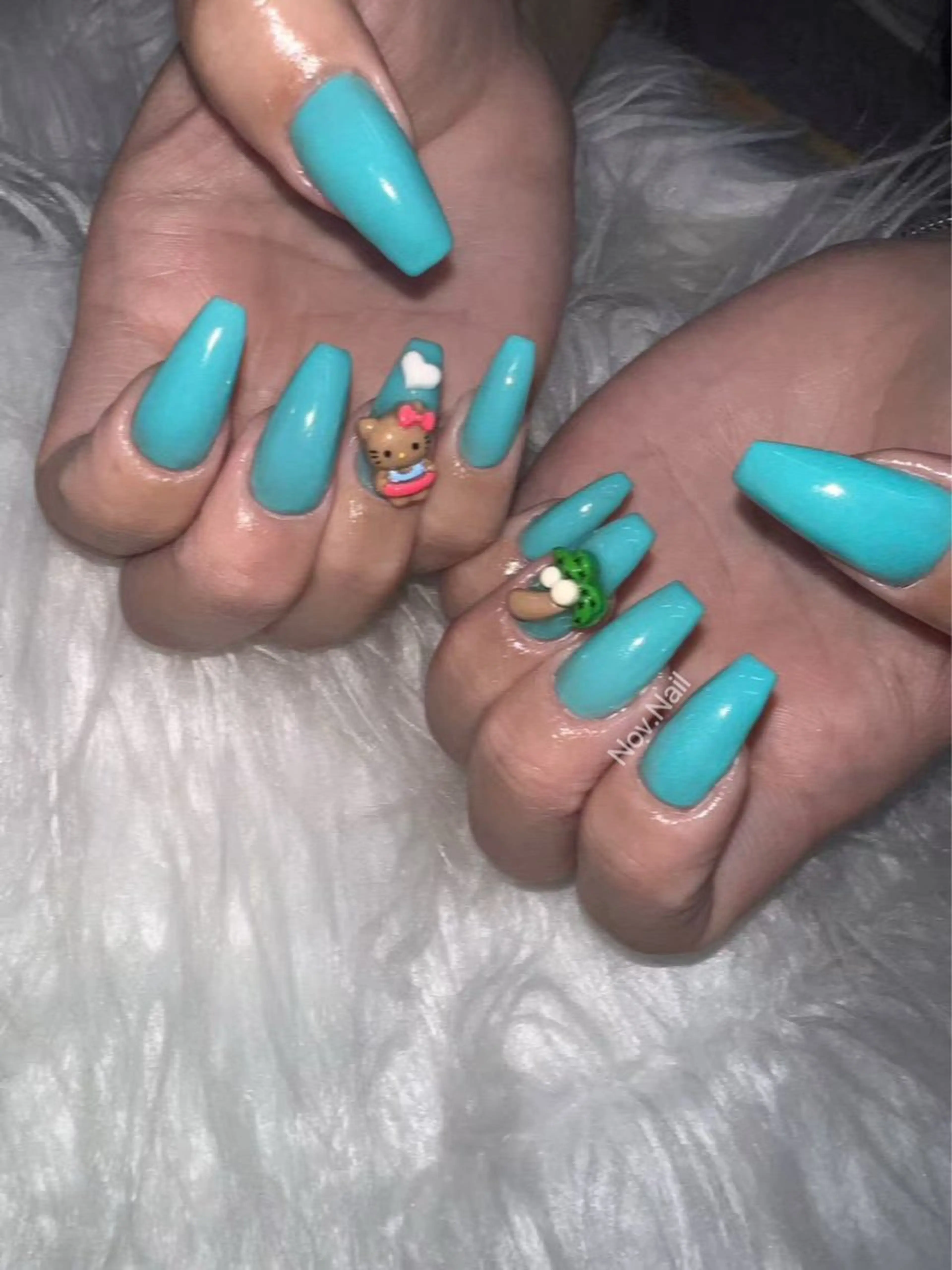 ネイル Nov. ネイルサロンのネイルデザイン