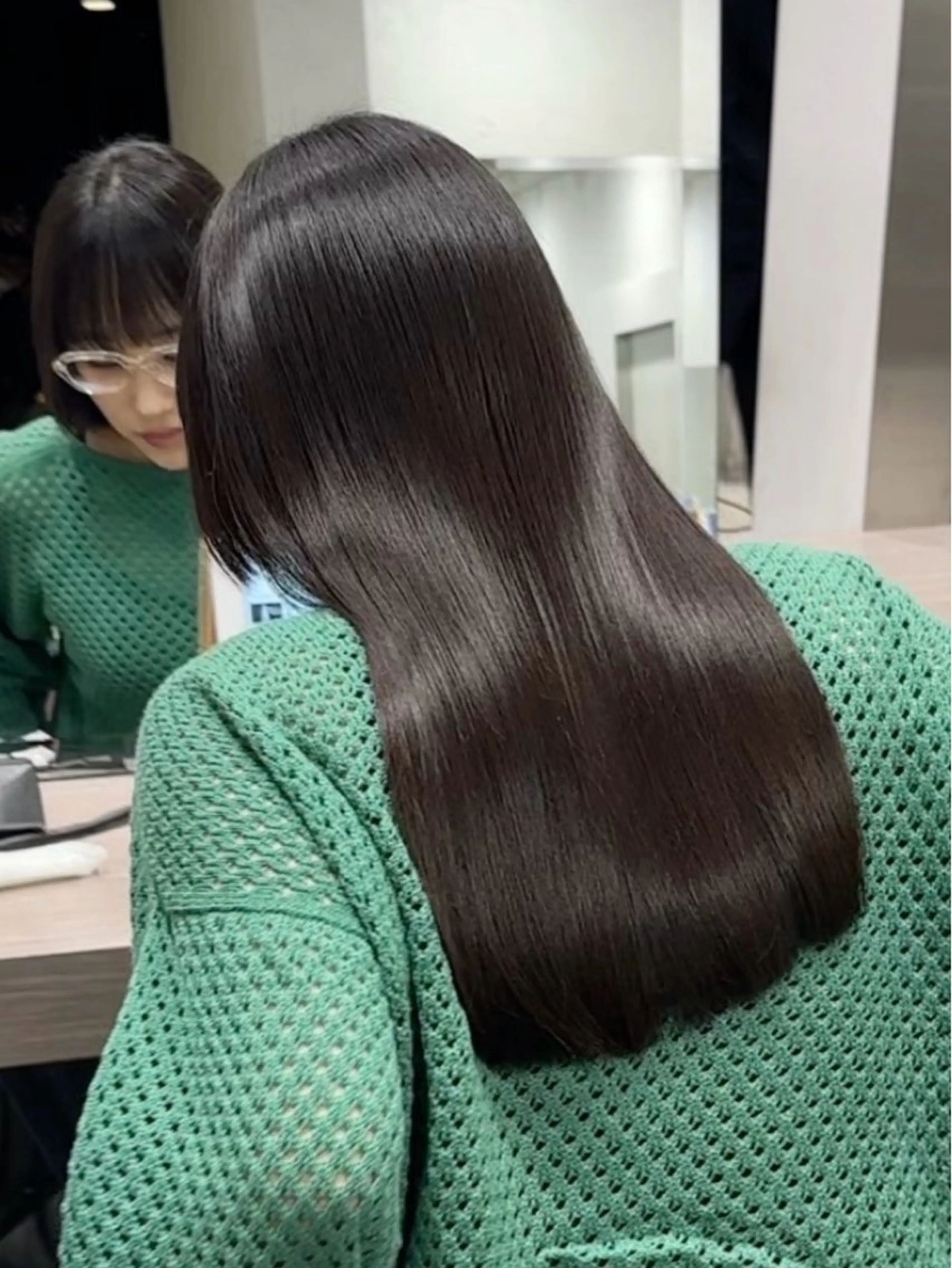 【多毛/広がりのある癖毛さん限定】髪質改善ストレート+最高級トリートメント※撮影モデルの写真