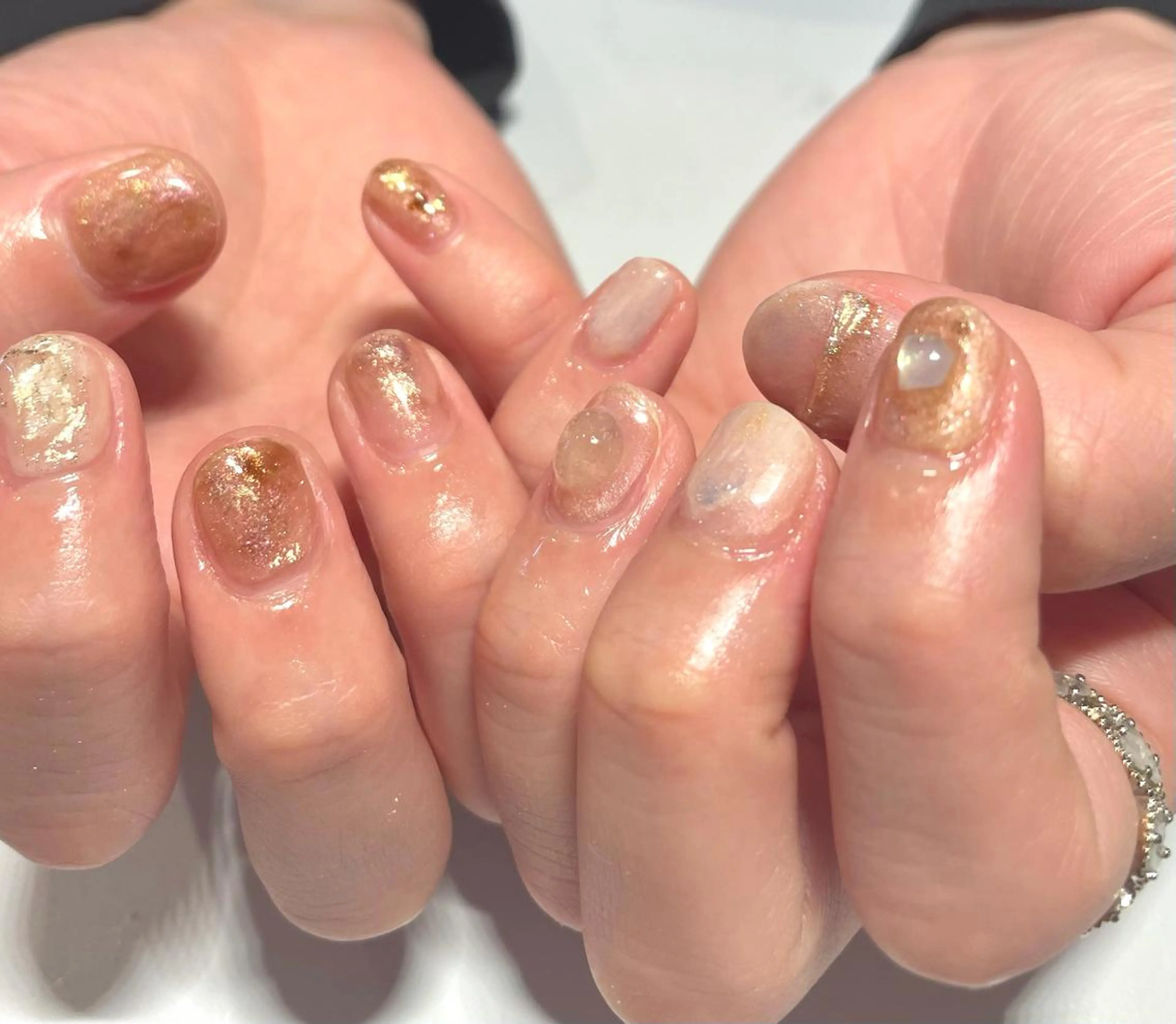 ネイル マットネイル ミラーネイル ニュアンスネイル ハンドネイル lore. nailのネイルデザイン