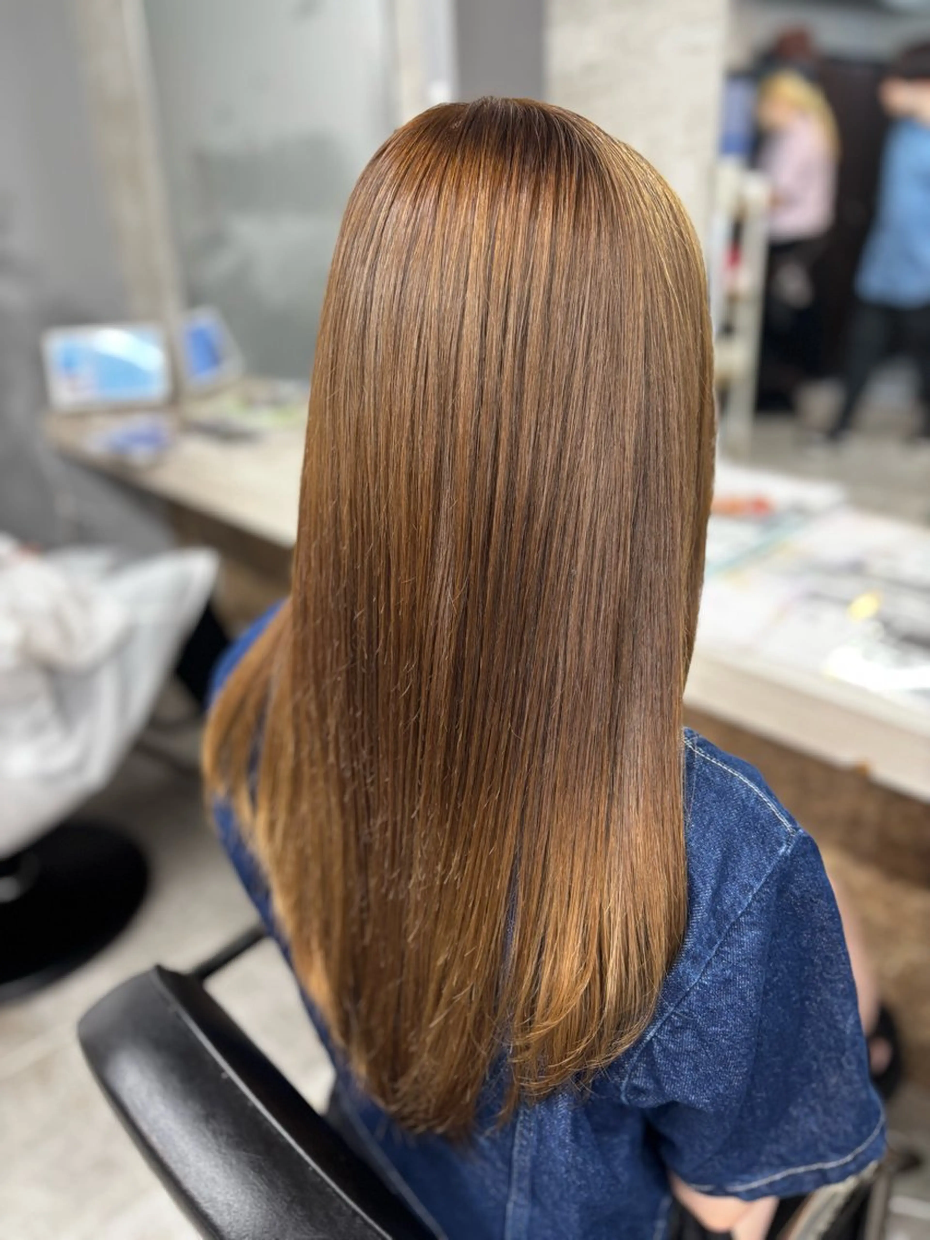 セミロング ヘアカラー トリートメント 🌟髪質改善ケアカラ ー美髪縮毛矯正y🌟のヘアスタイル