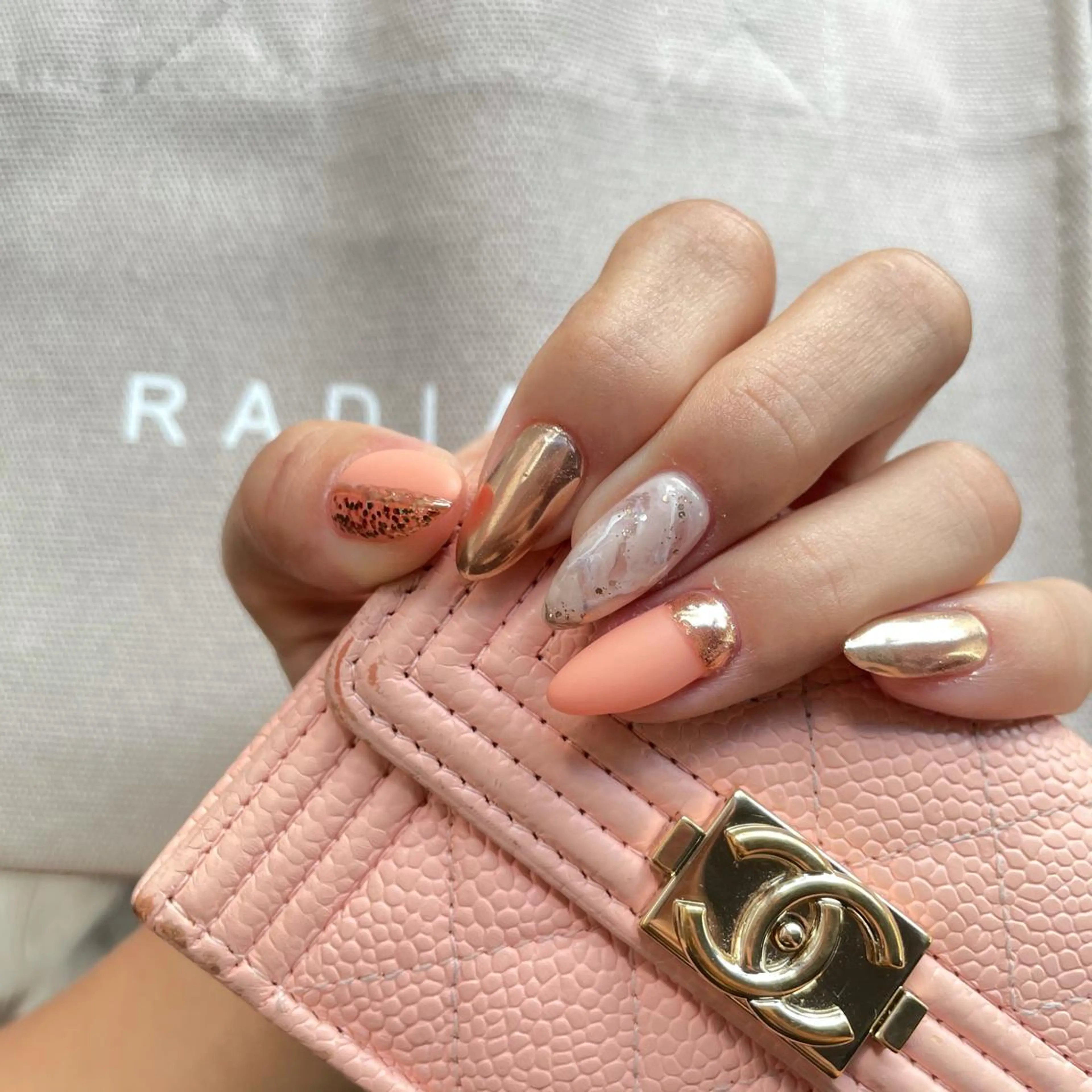 ネイル nail amiraのネイルデザイン