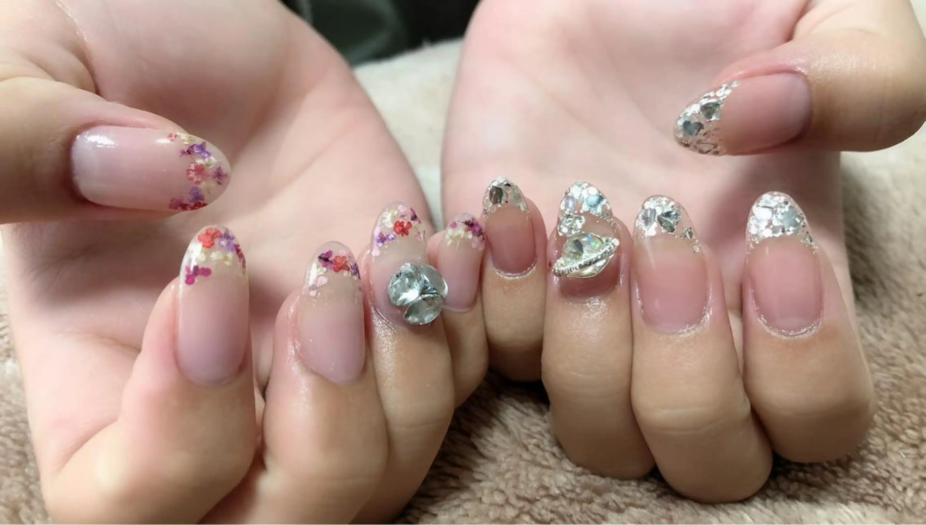 ネイル ハンドネイル t. yoshizawaのネイルデザイン