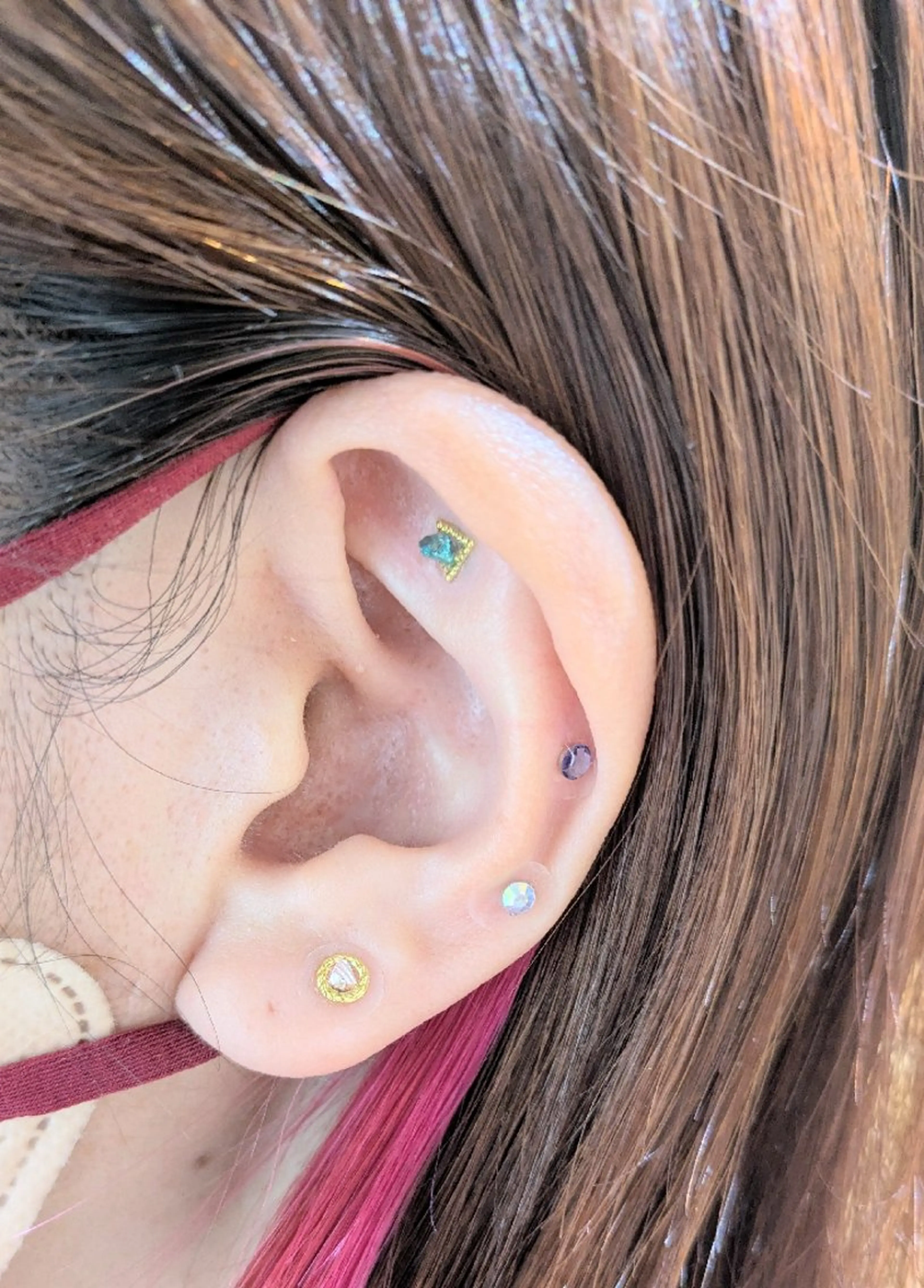 【流行ってます❣️】💎耳つぼジュエリー💎¥3300の写真