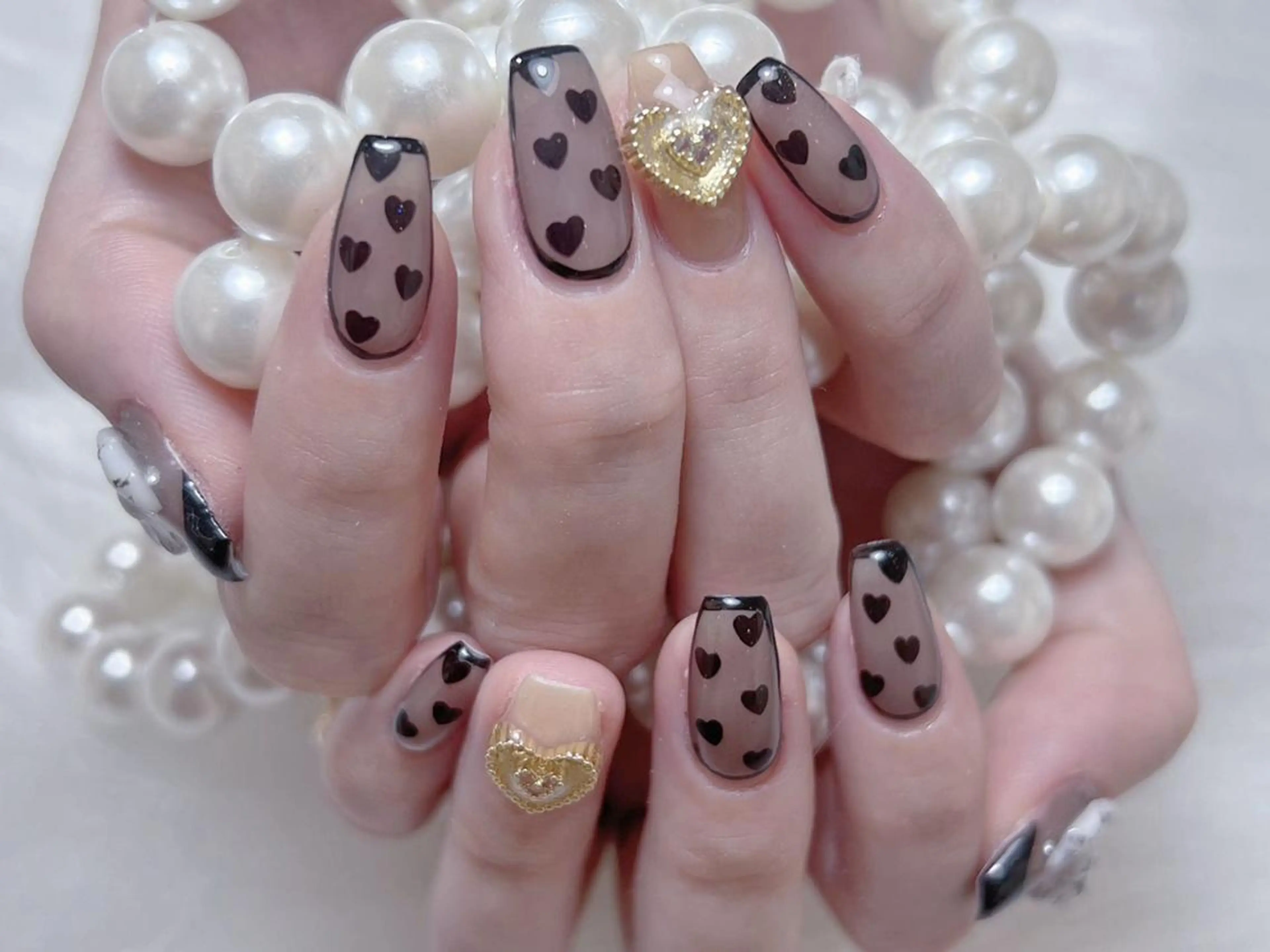 ネイル アートネイル オーロラネイル ガーリー キラキラネイル 韓国ネイル YUKI_ Monster💟のネイルデザイン