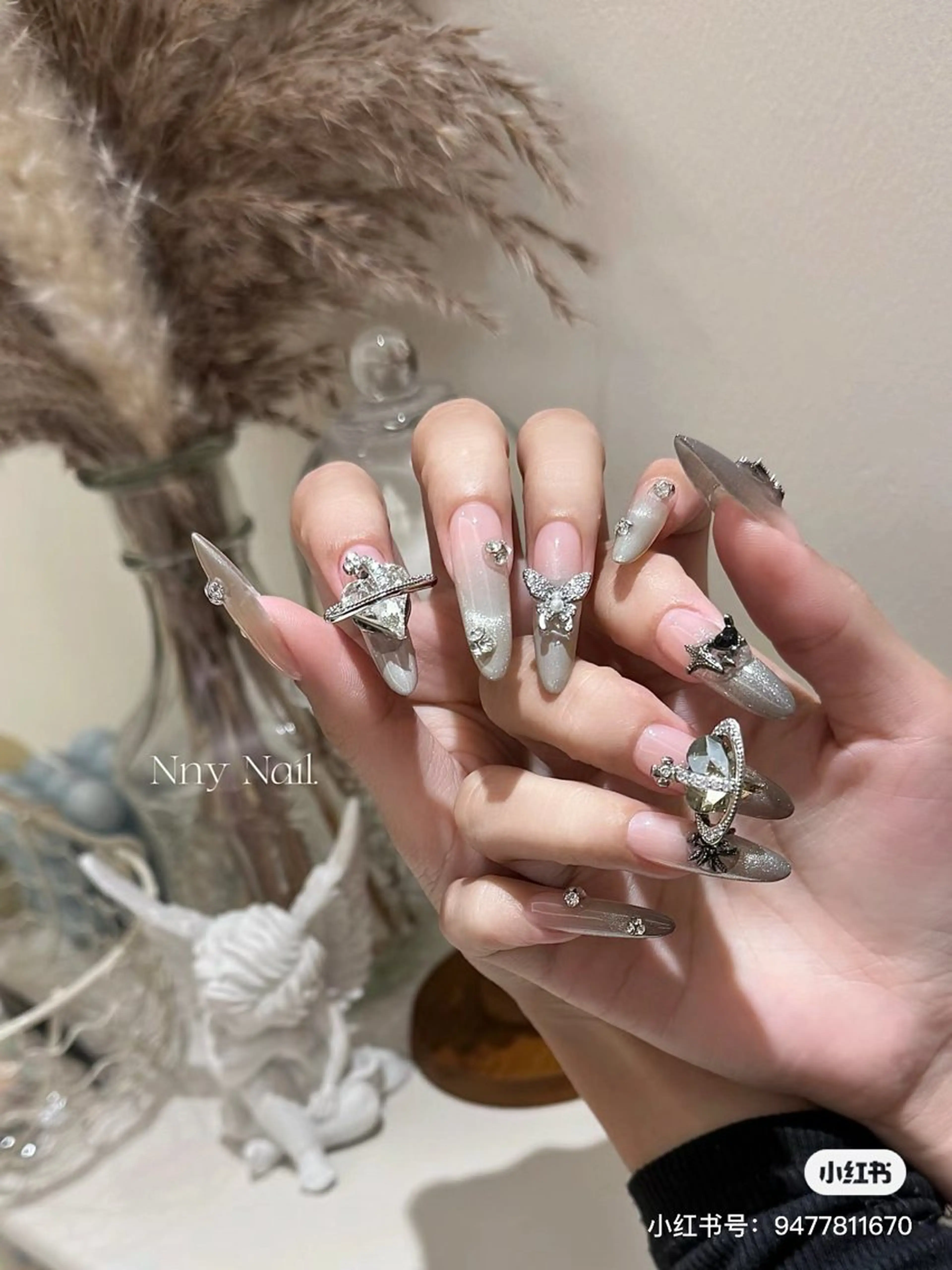 ネイル Hana  NAIL所属・新宿YISInail スカルプ専門店のネイルデザイン