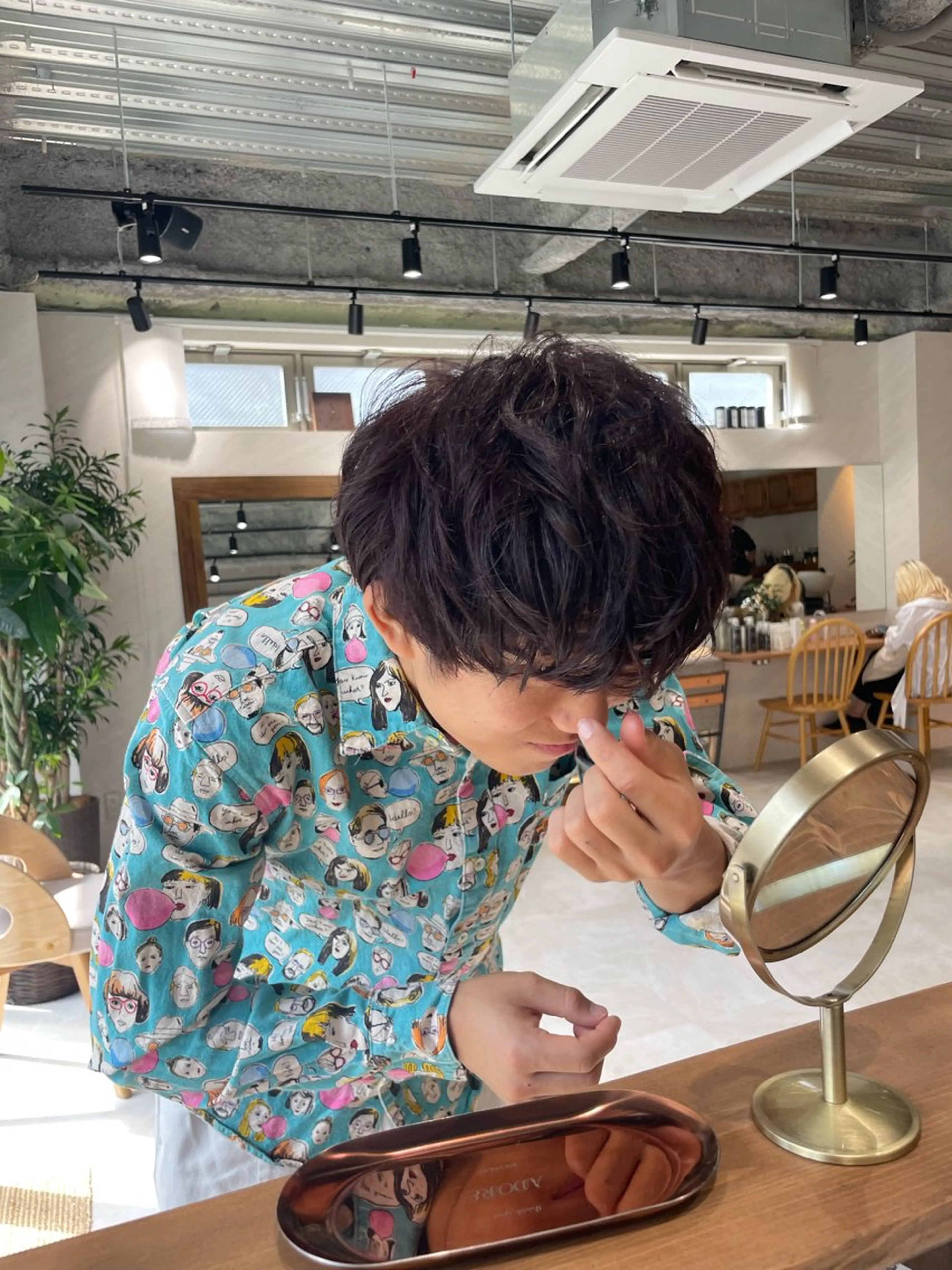 カラー メンズ カット ヘアカラー トリートメント 🍐透明感カラー🍐 レイヤーカットのヘアスタイル