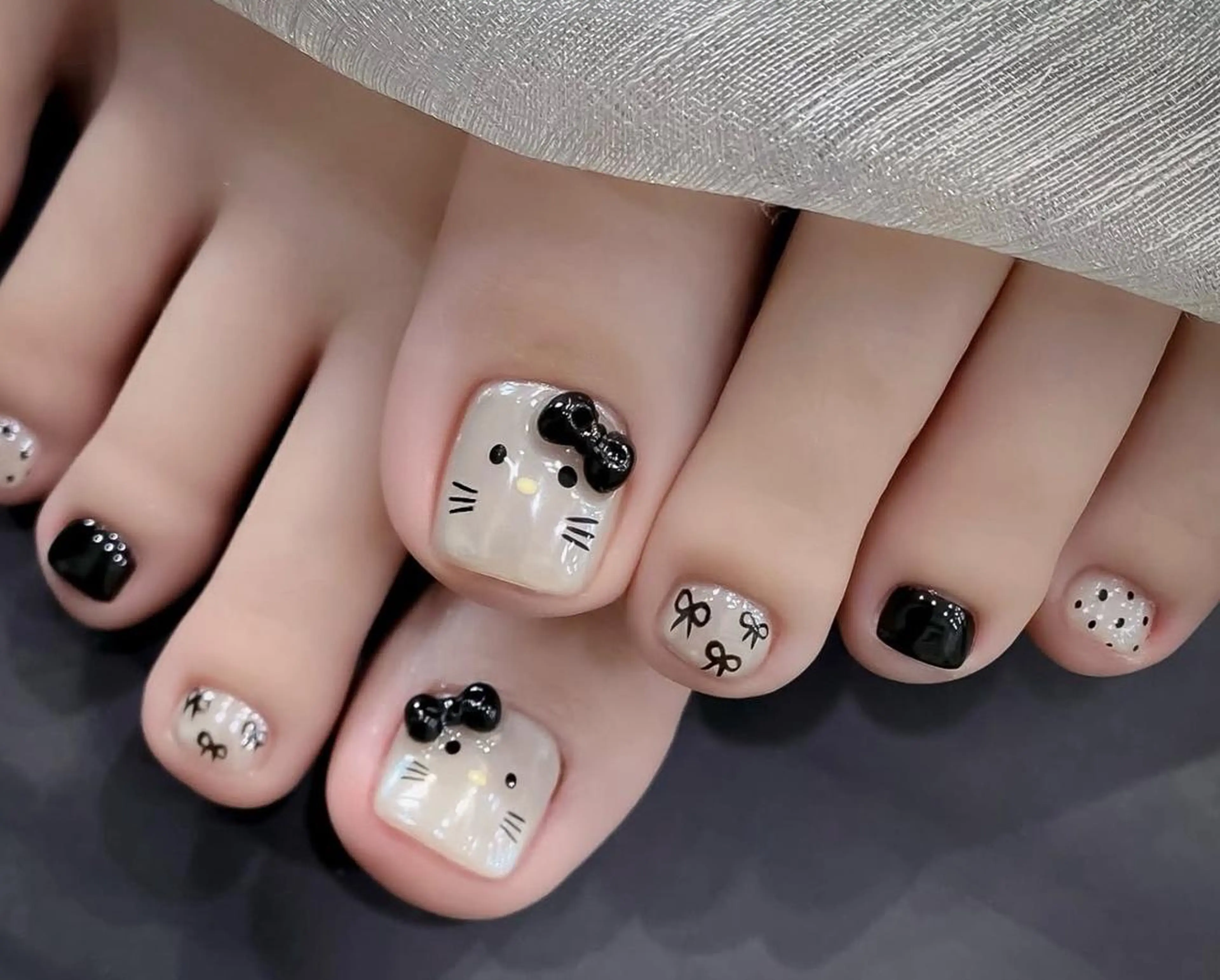 ネイル フットネイル NANA nail 西川口モデル募集のネイルデザイン