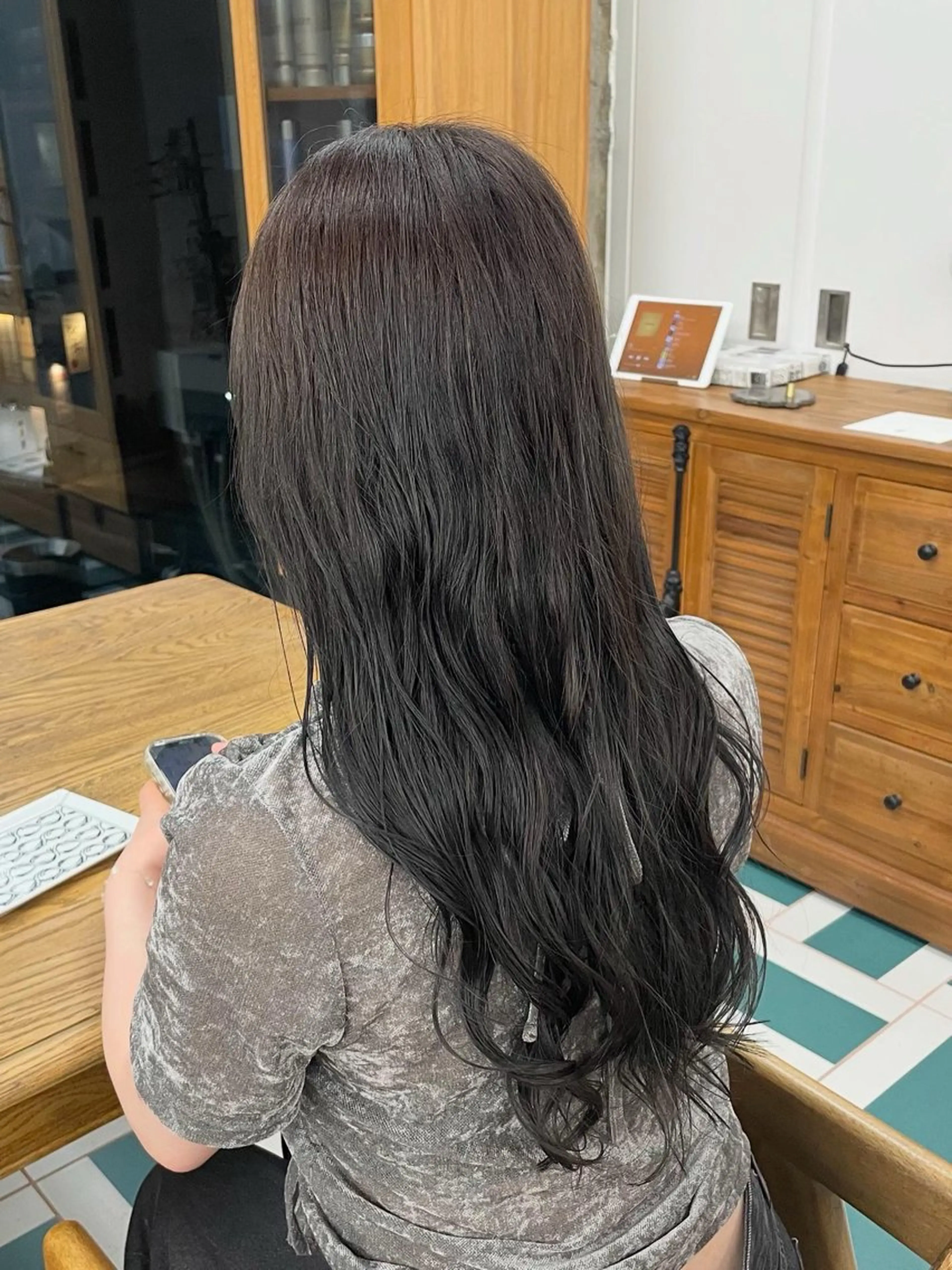 ロング ヘアカラー noe salon所属・田中 絢のヘアスタイル