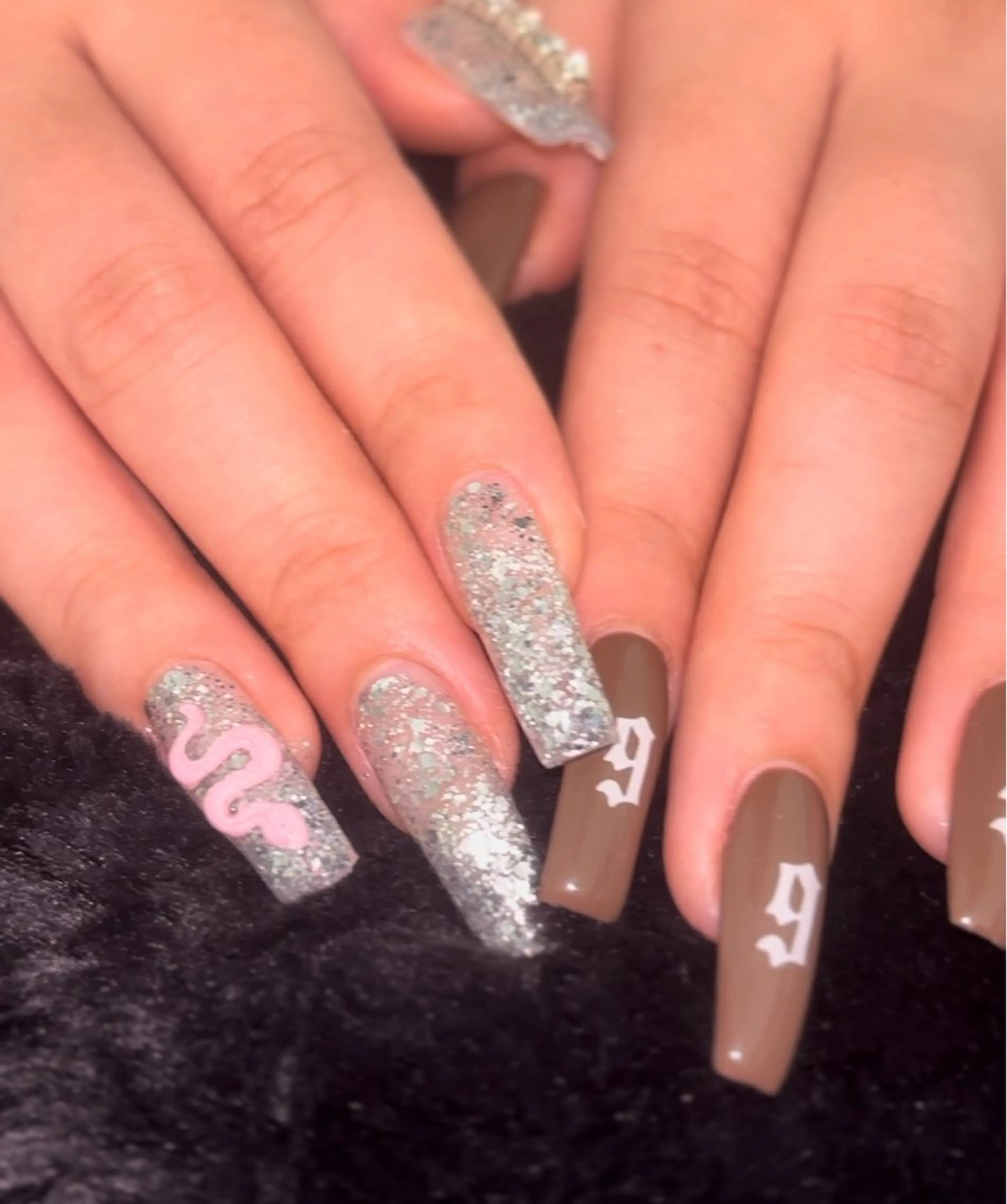 ネイル 海外ネイル u4me🦄💜のネイルデザイン