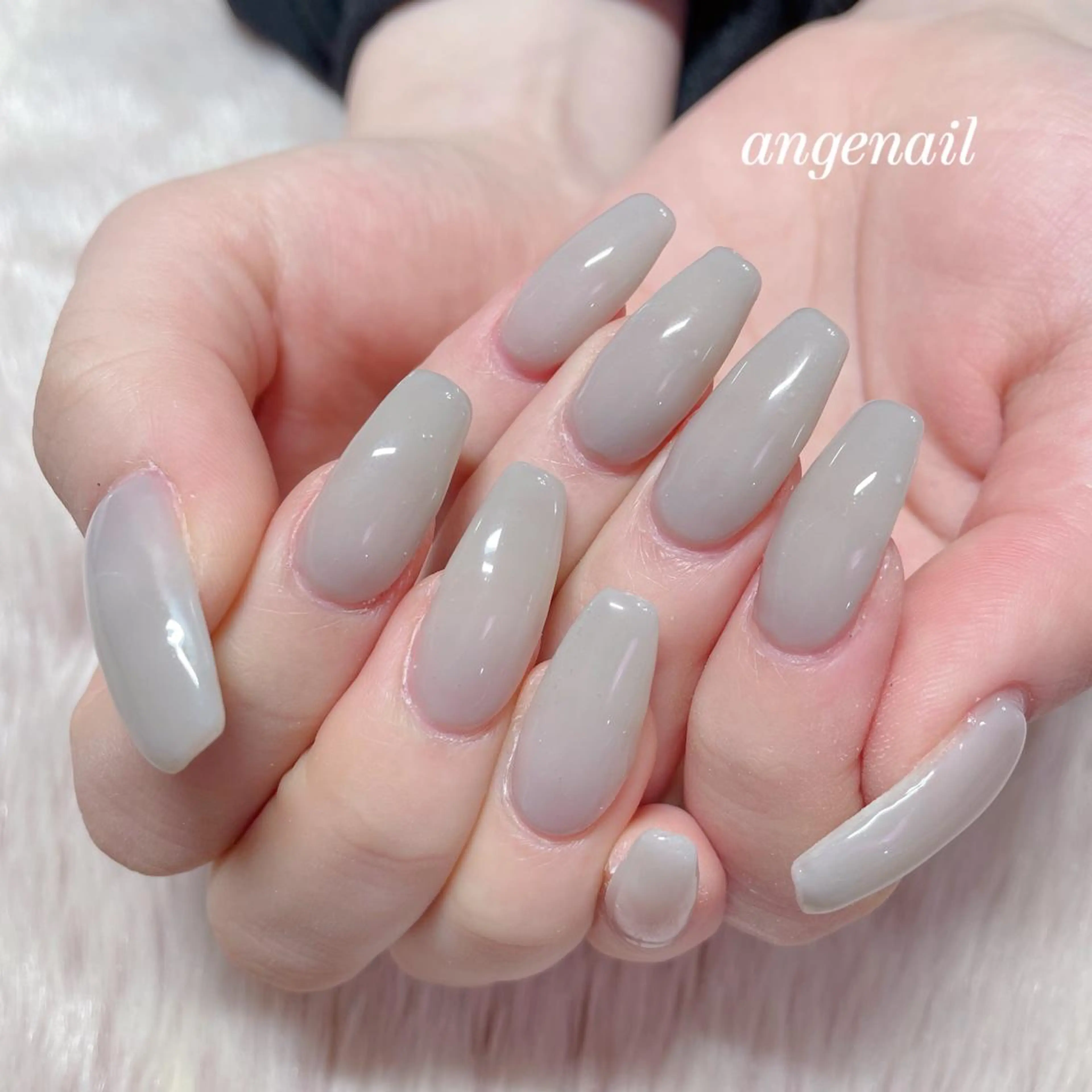 ネイル ハンドネイル オーナーネイリスト MAKIのネイルデザイン