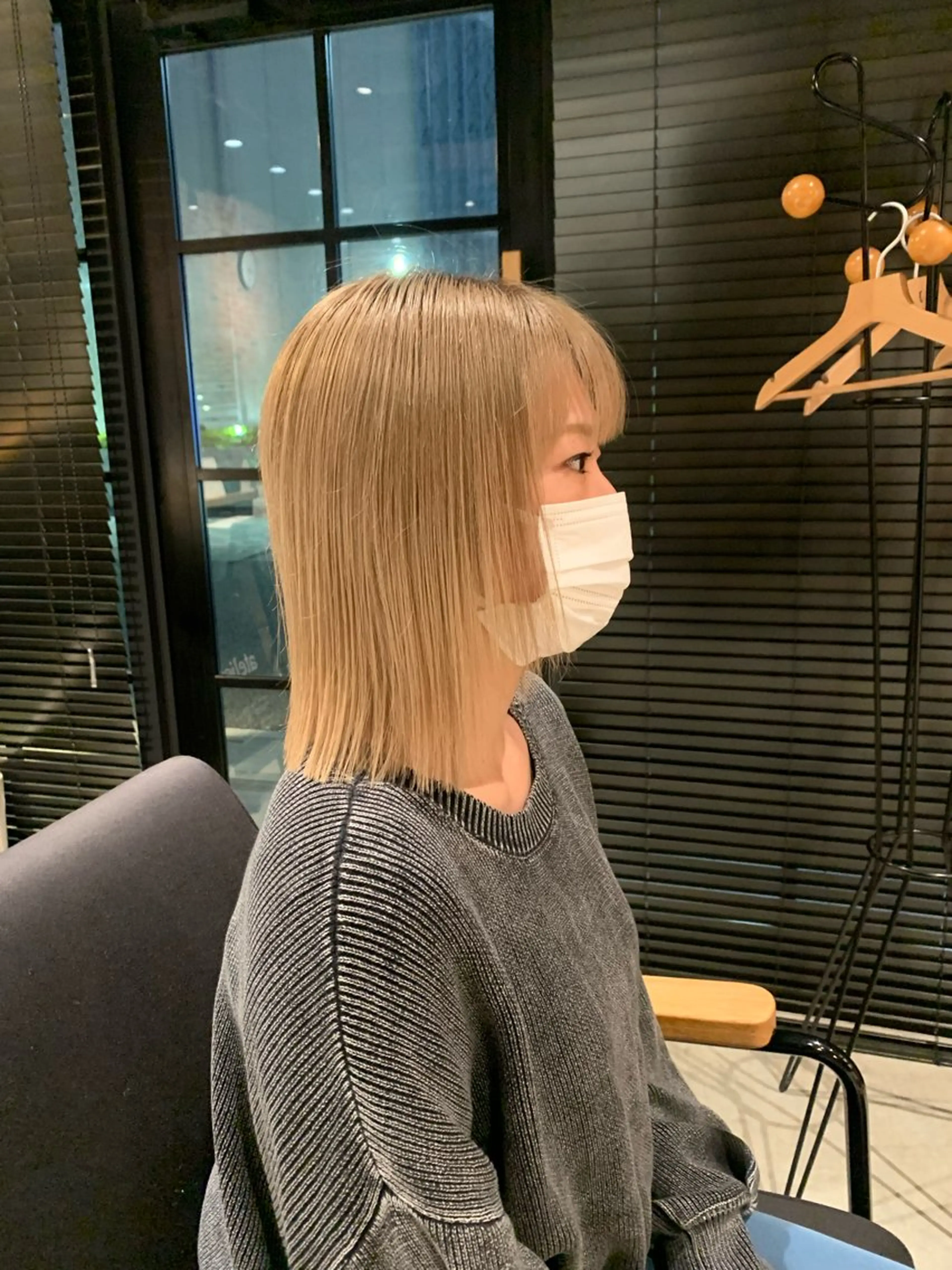 ミディアム 藤田 明輝のヘアスタイル