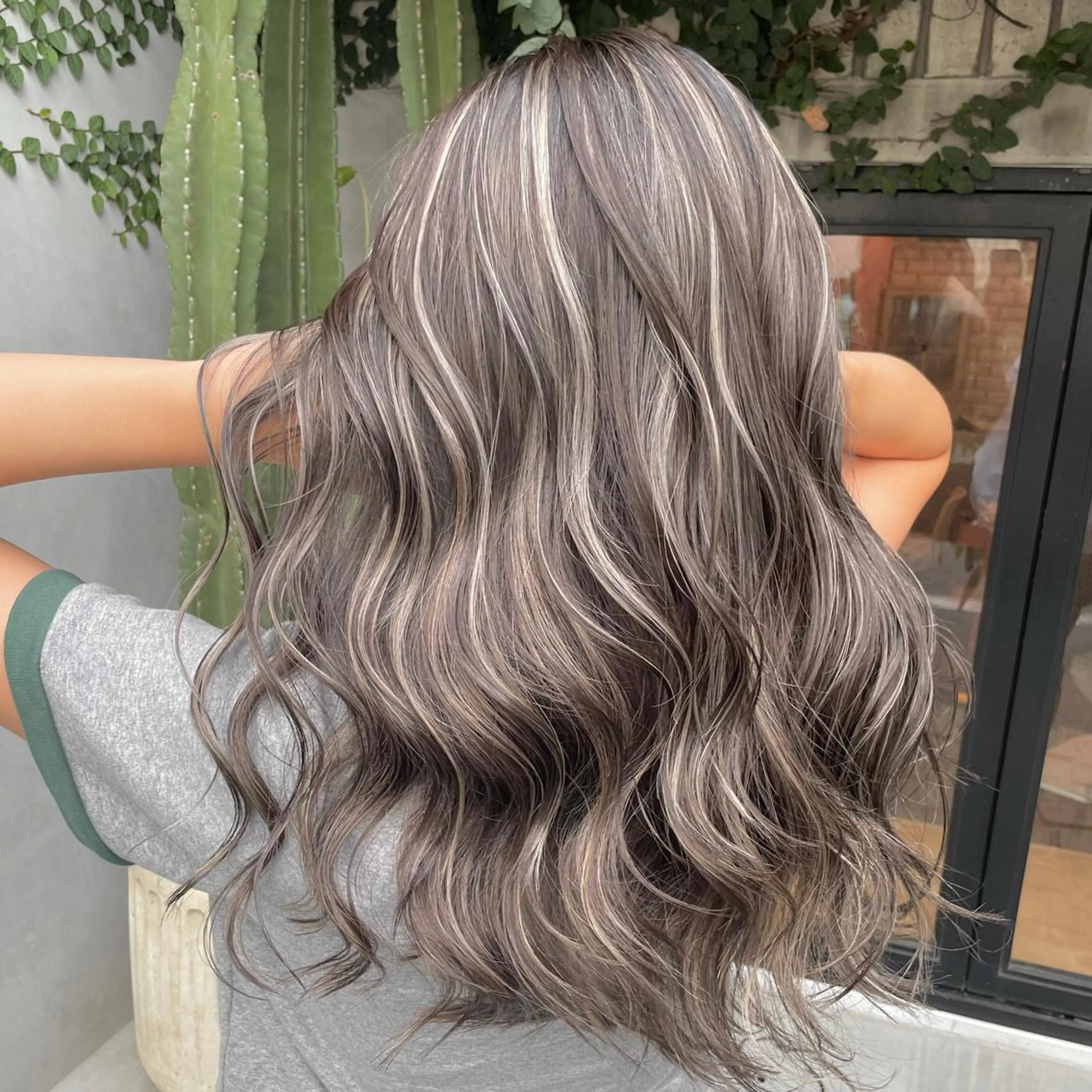 ロング カラー Bree"ze所属・大河原 修太のヘアスタイル