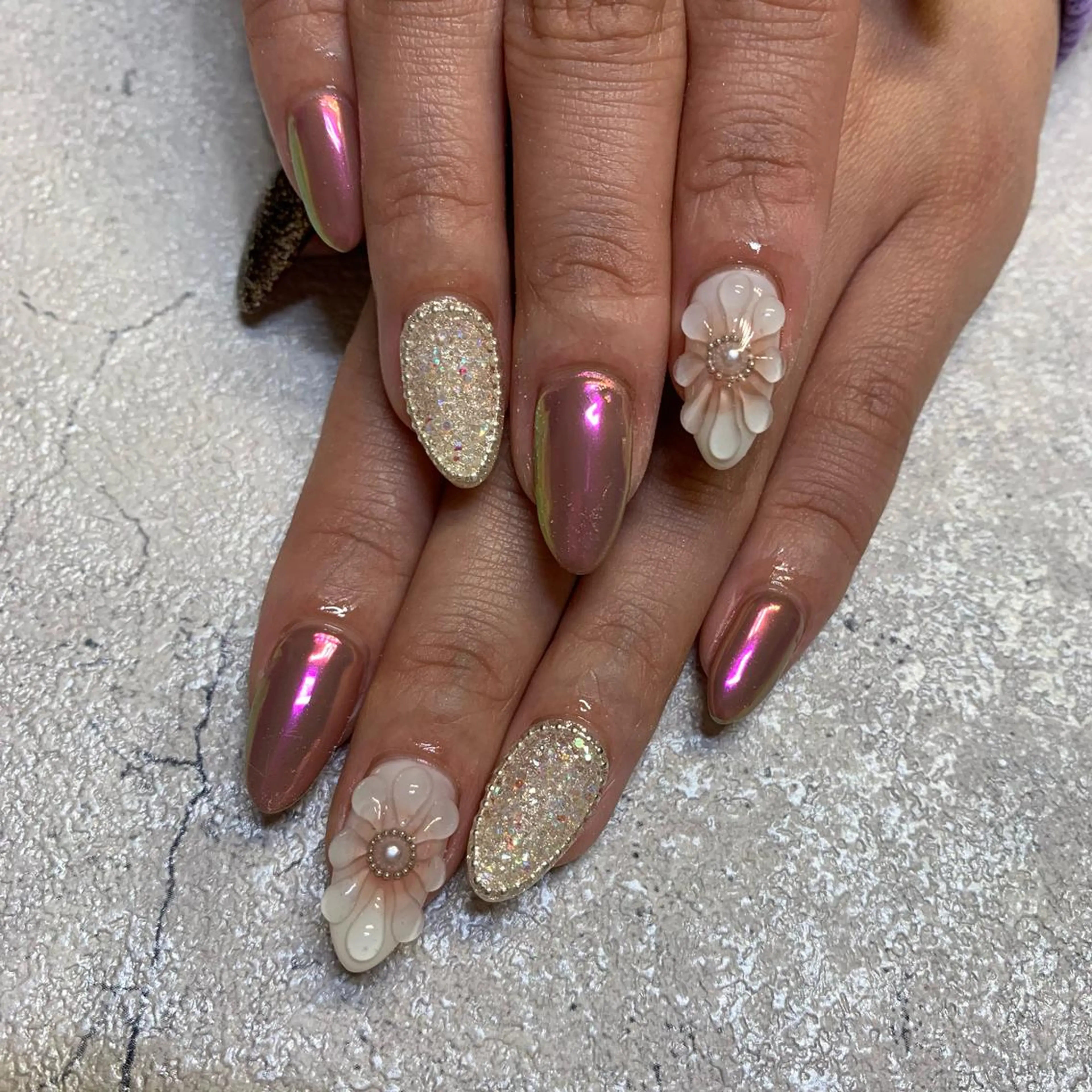 ネイル オーロラネイル ミラーネイル ハンドネイル Aimer Ciel エメシエル大宮ネイルのネイルデザイン