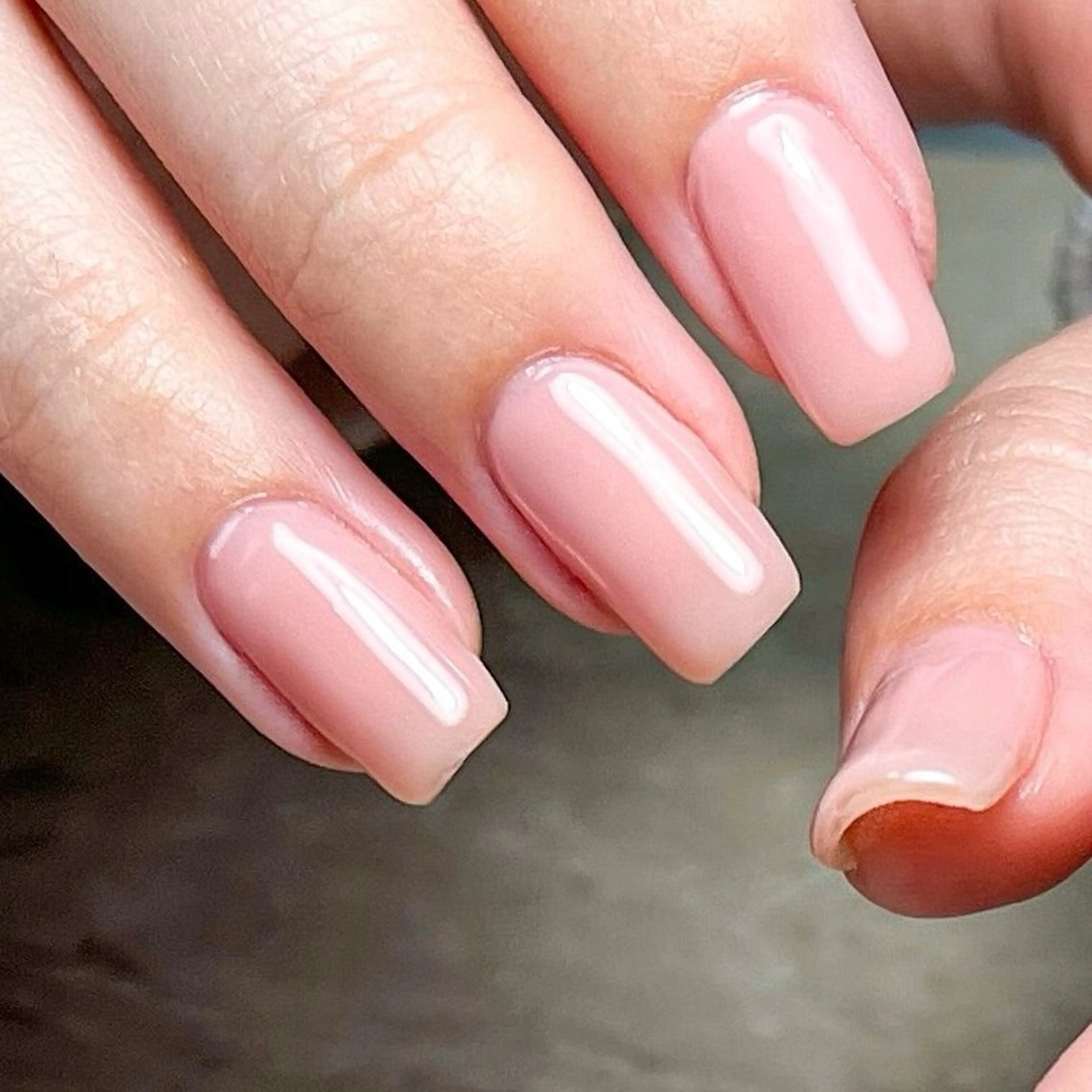 ネイル ワンカラーネイル シンプルネイル Li.m nail リム ネイルのネイルデザイン