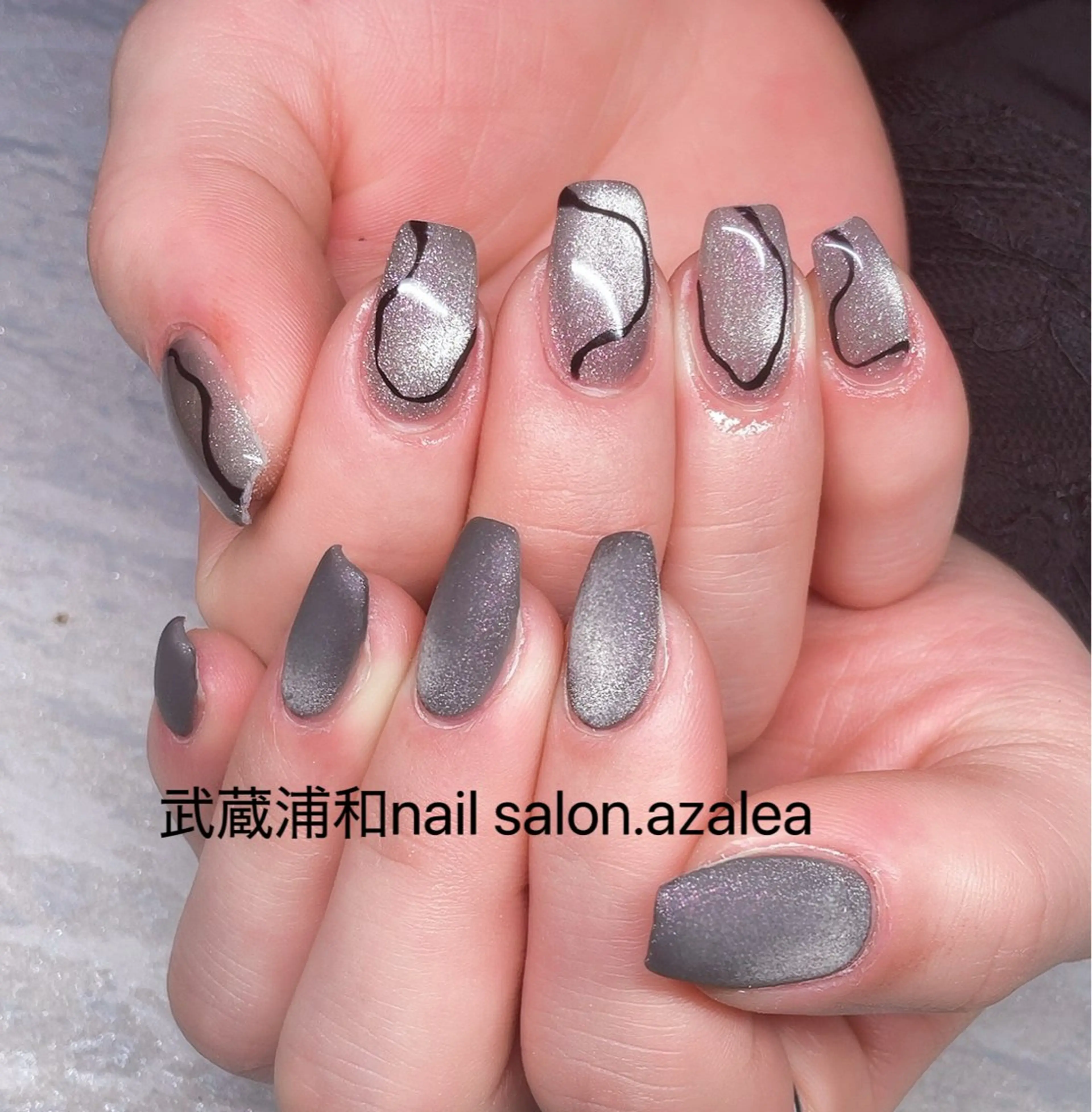 ネイル ハンドネイル R inのネイルデザイン