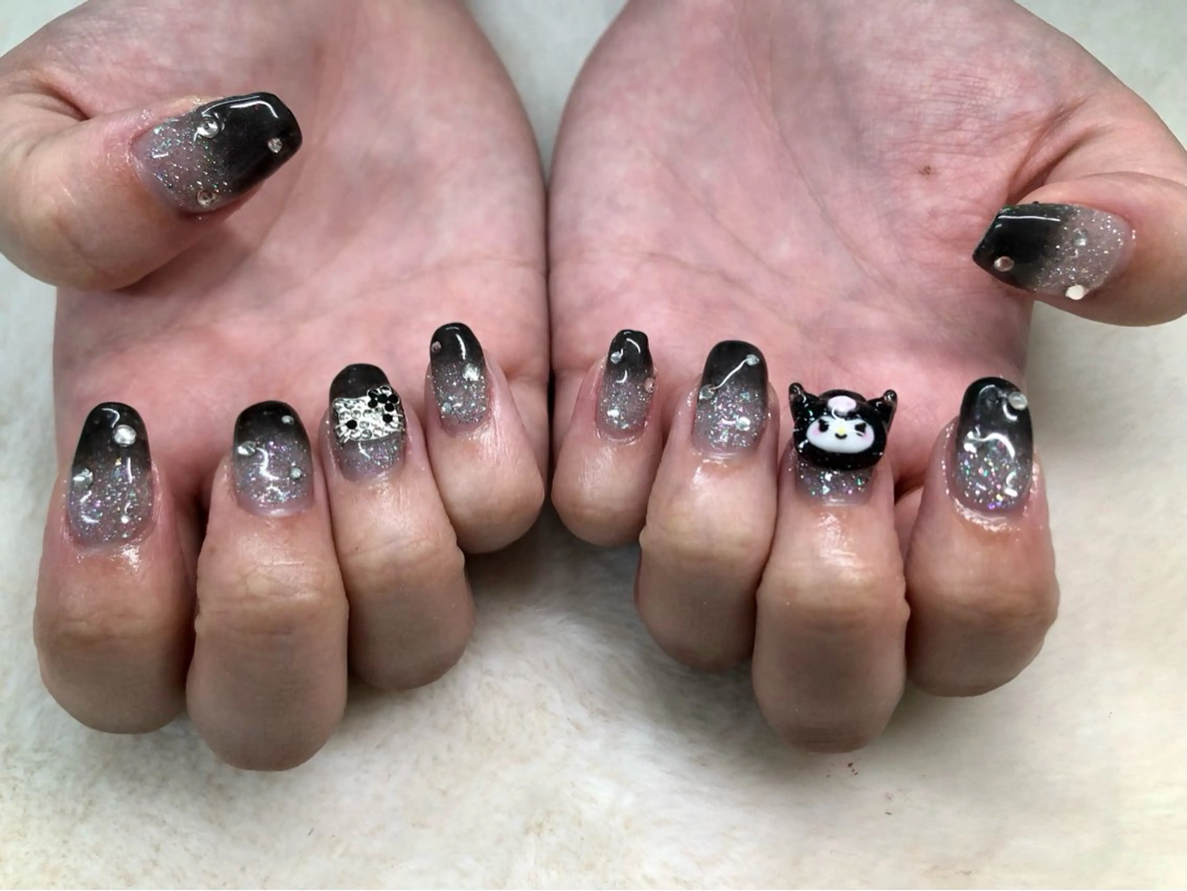 ネイル ストーンネイル ワンホンネイル ハンドネイル ハンドケア 心斎橋Salon Epokkuのネイルデザイン