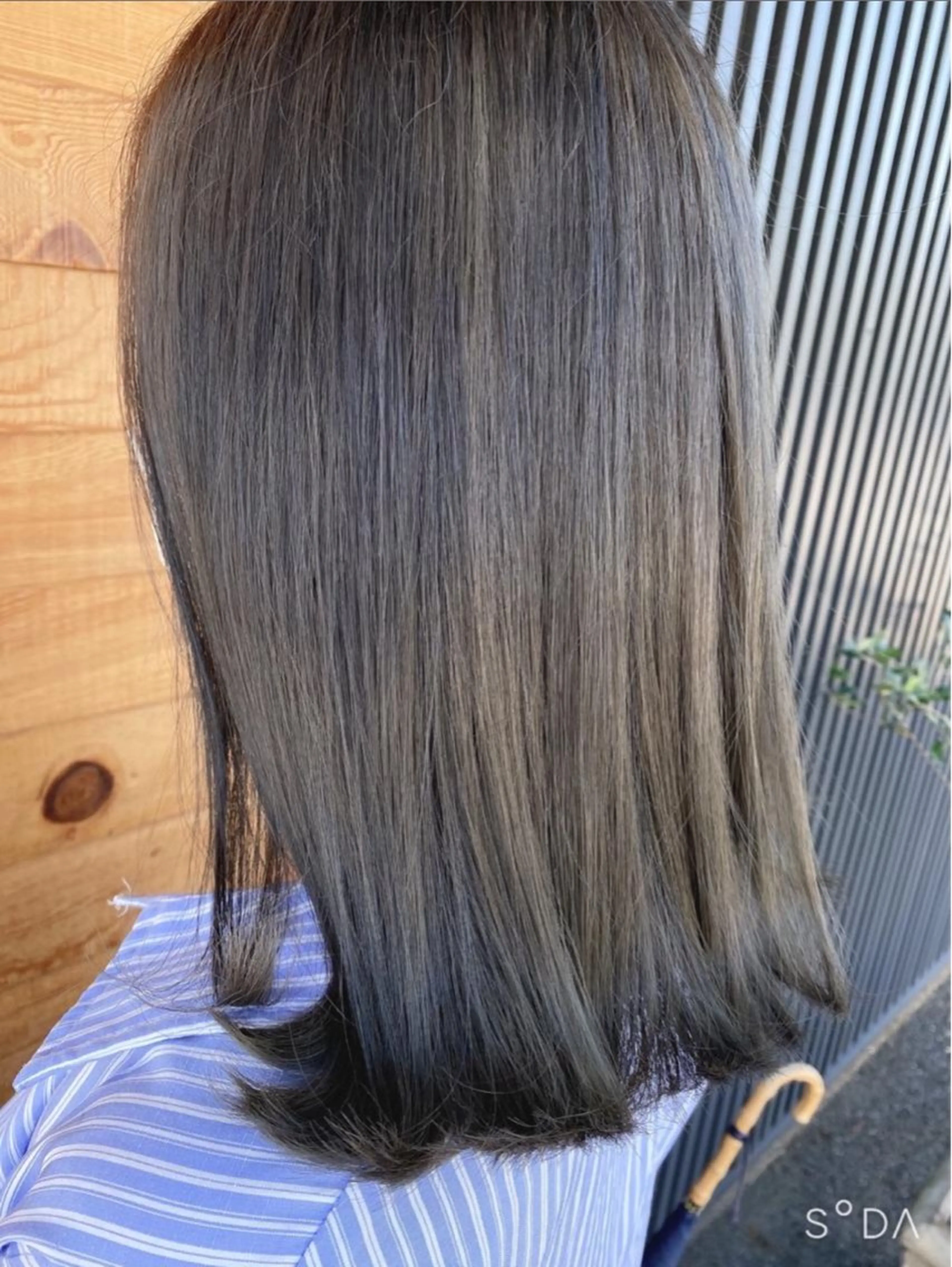 セミロング ヘアカラー トリートメント cherir所属・藤井 美陽のヘアスタイル