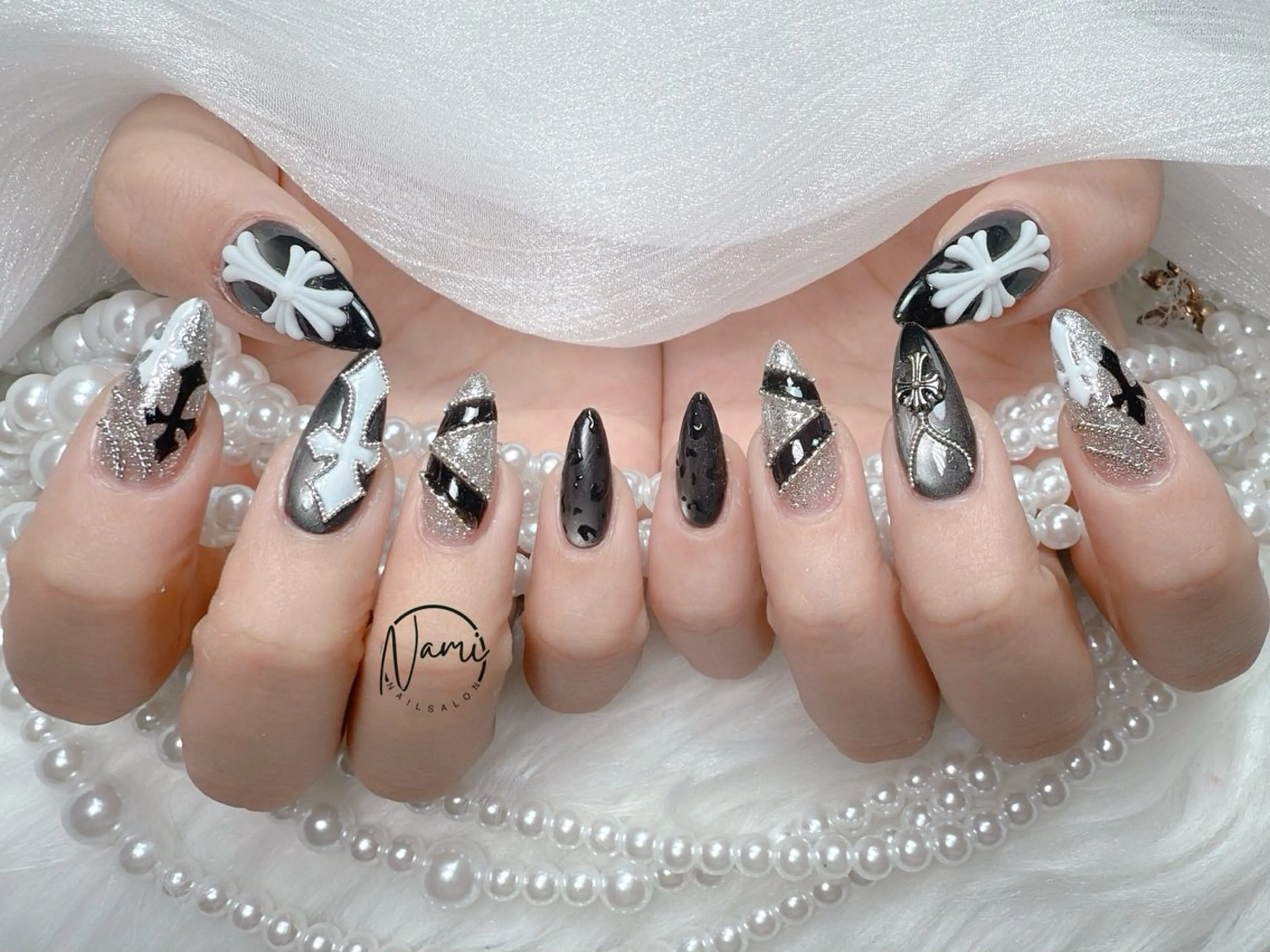 ネイル 長さ出し ガーリー 韓国ネイル ロングネイル 持ち込み ハンドネイル Nami nail salon所属・Nami nail salonのネイルデザイン