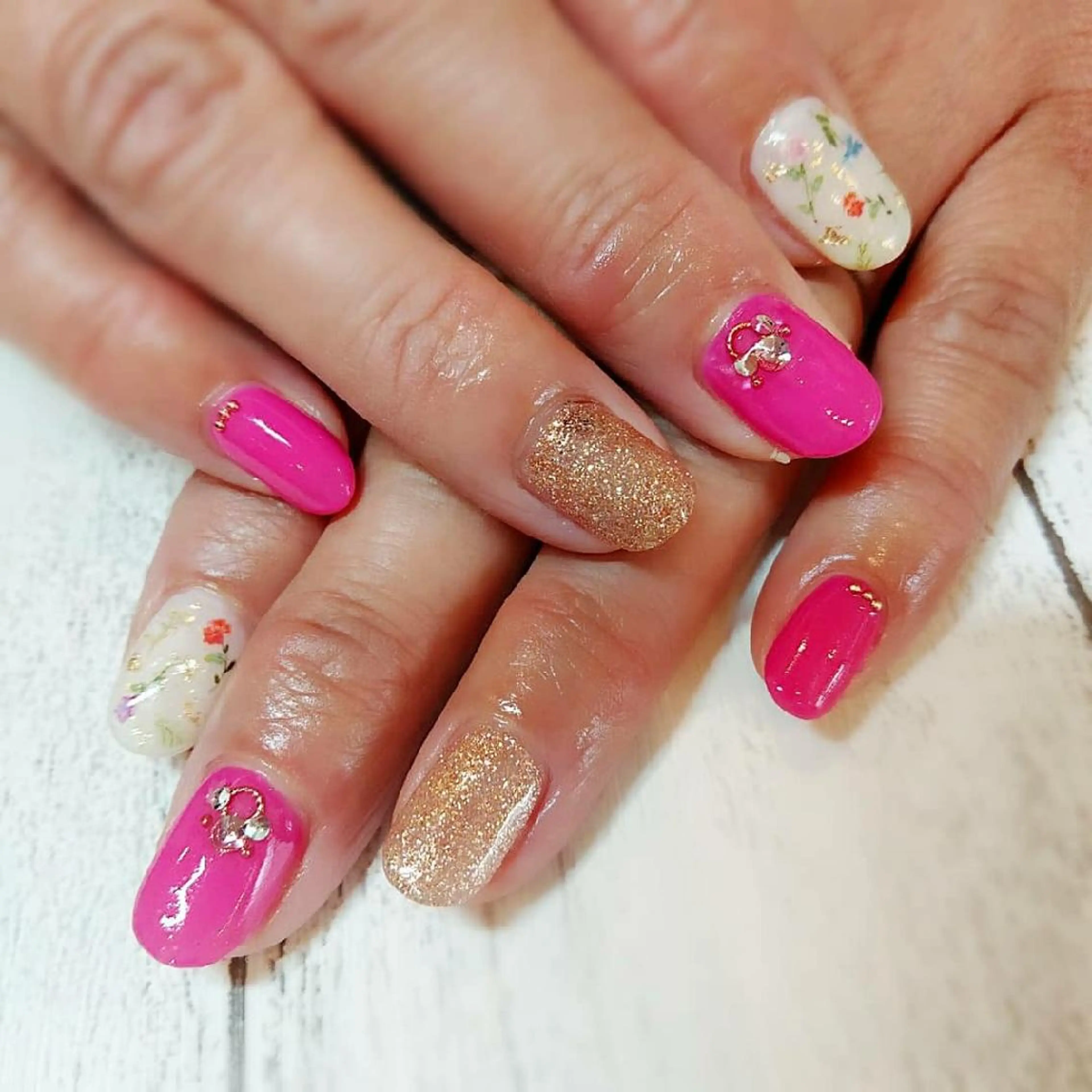 ネイル Mrs Nailのマツエク・マツパデザイン