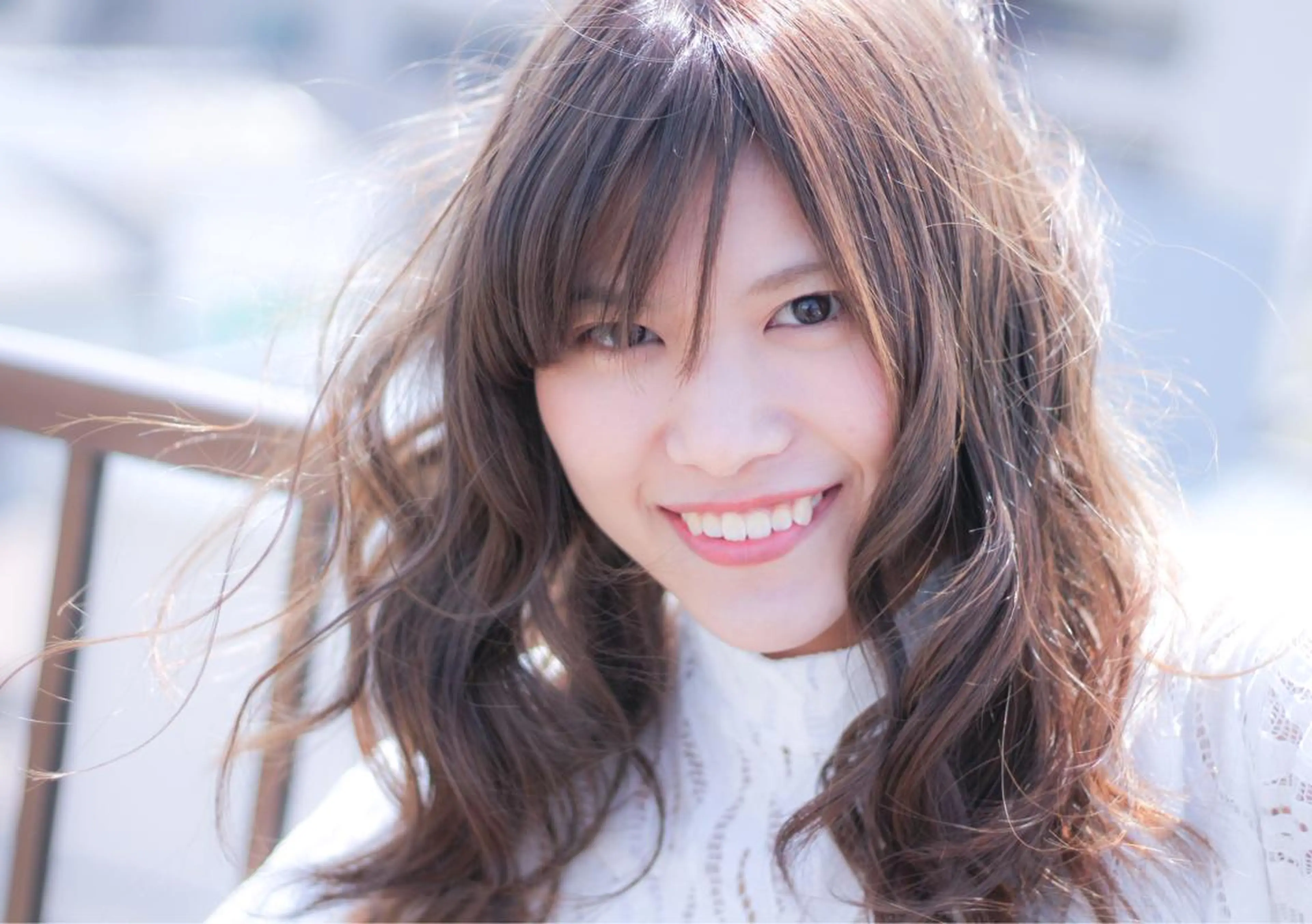 カラー イルミナカラー 森 海のヘアスタイル