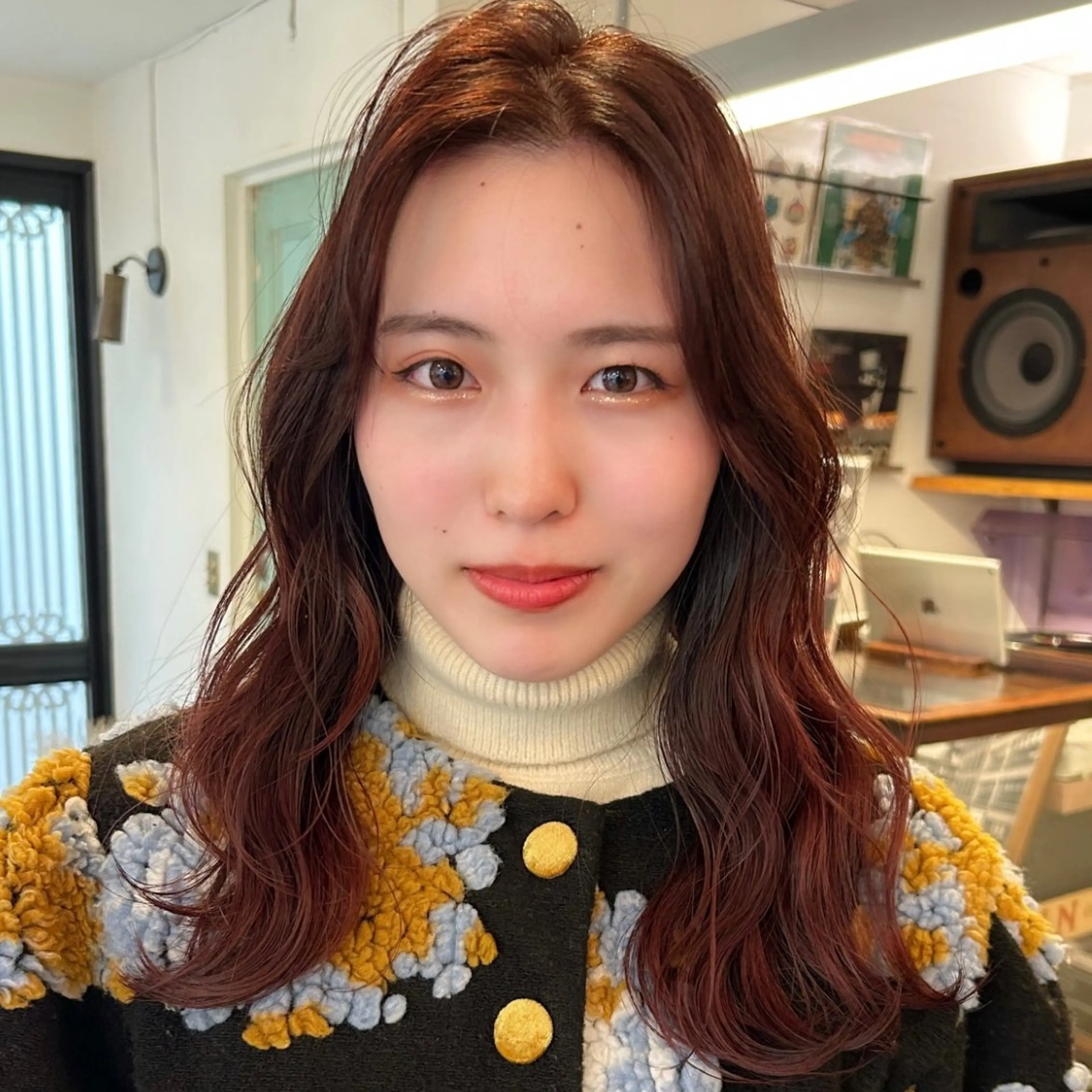 セミロング カラー レッドカラー 暖色カラー🧡 ボブ🧚‍♀️マナのヘアスタイル