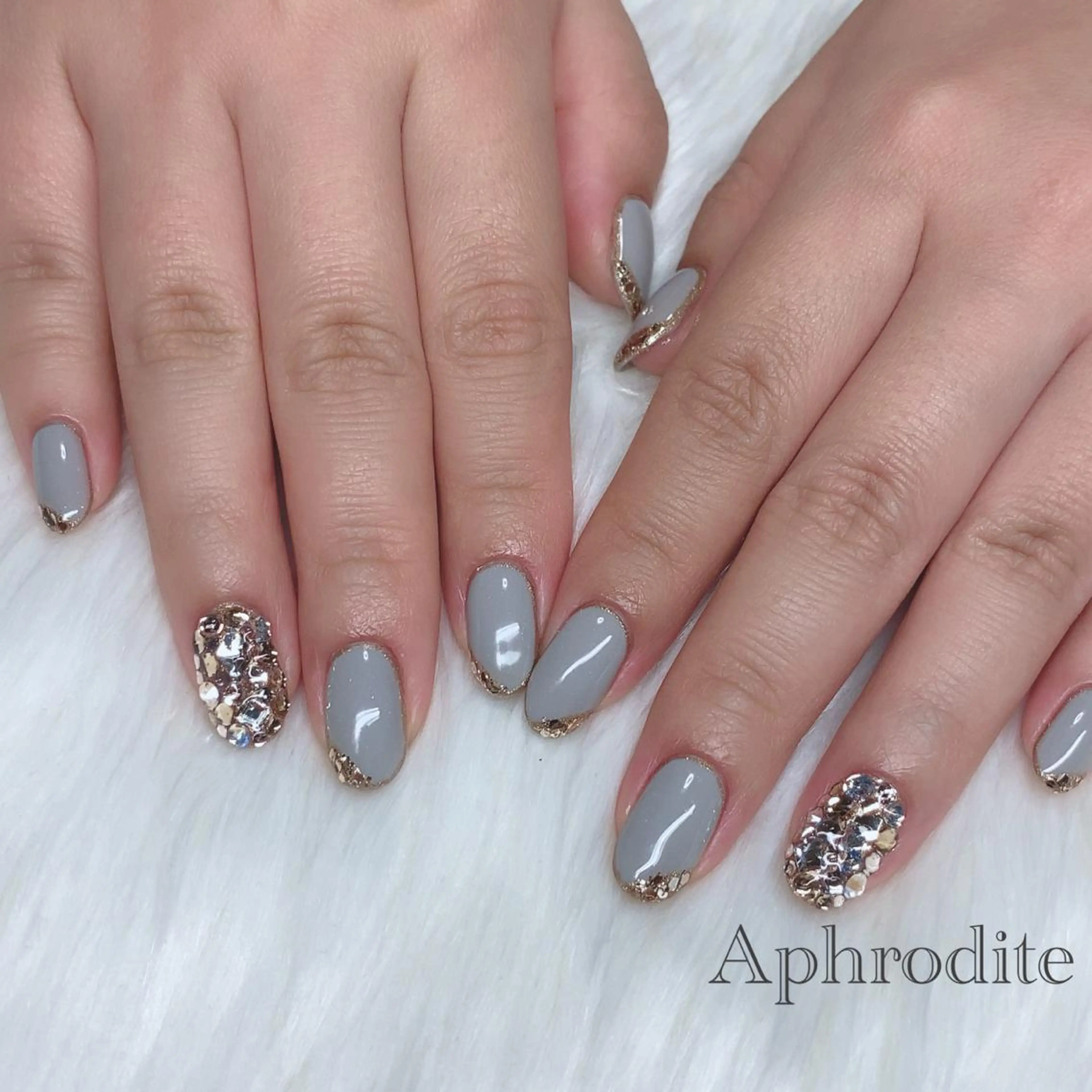 ネイル ジェルネイル Aphrodite パラジェル認定サロンのネイルデザイン