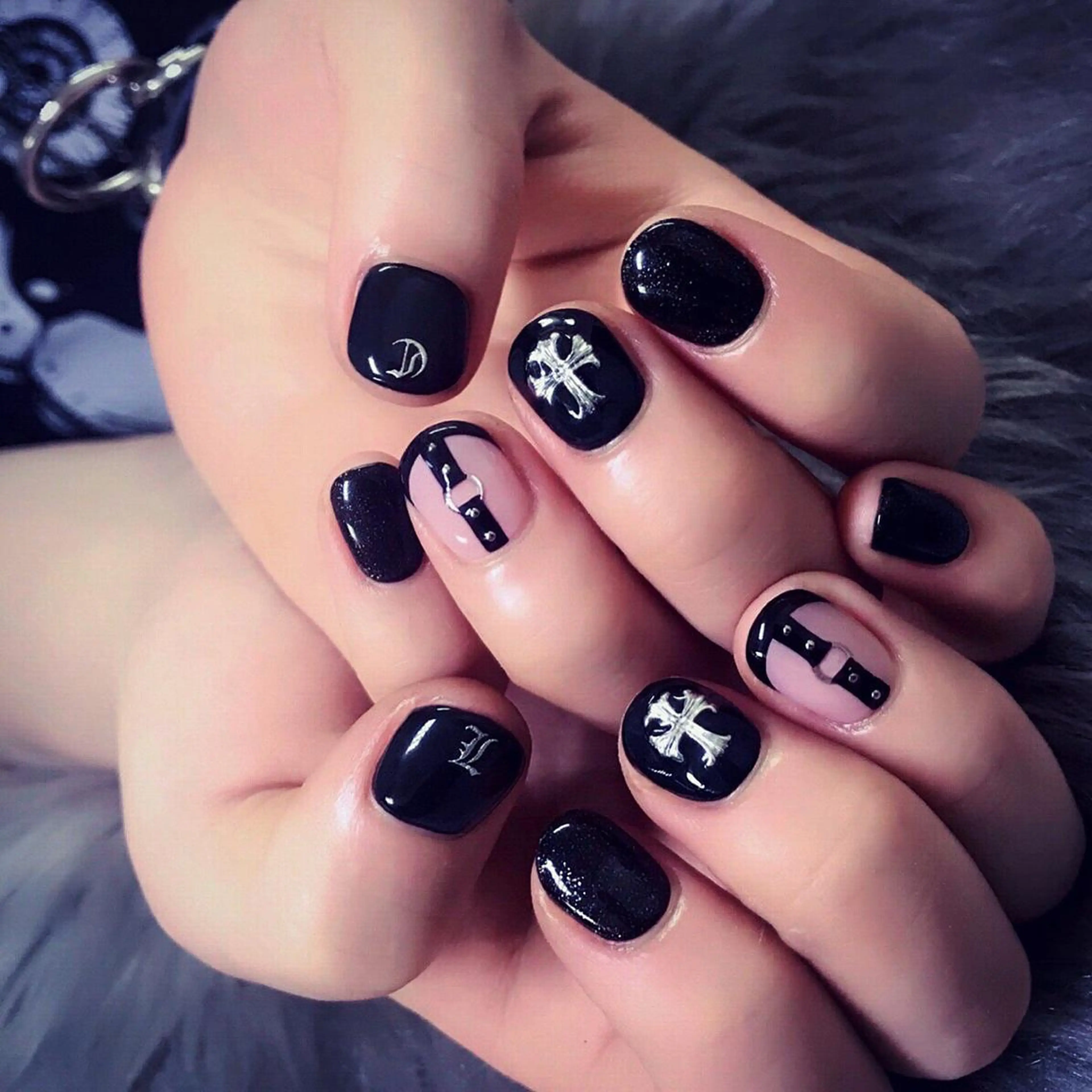 ネイル NOIROUGE所属・NOI ROUGEのネイルデザイン