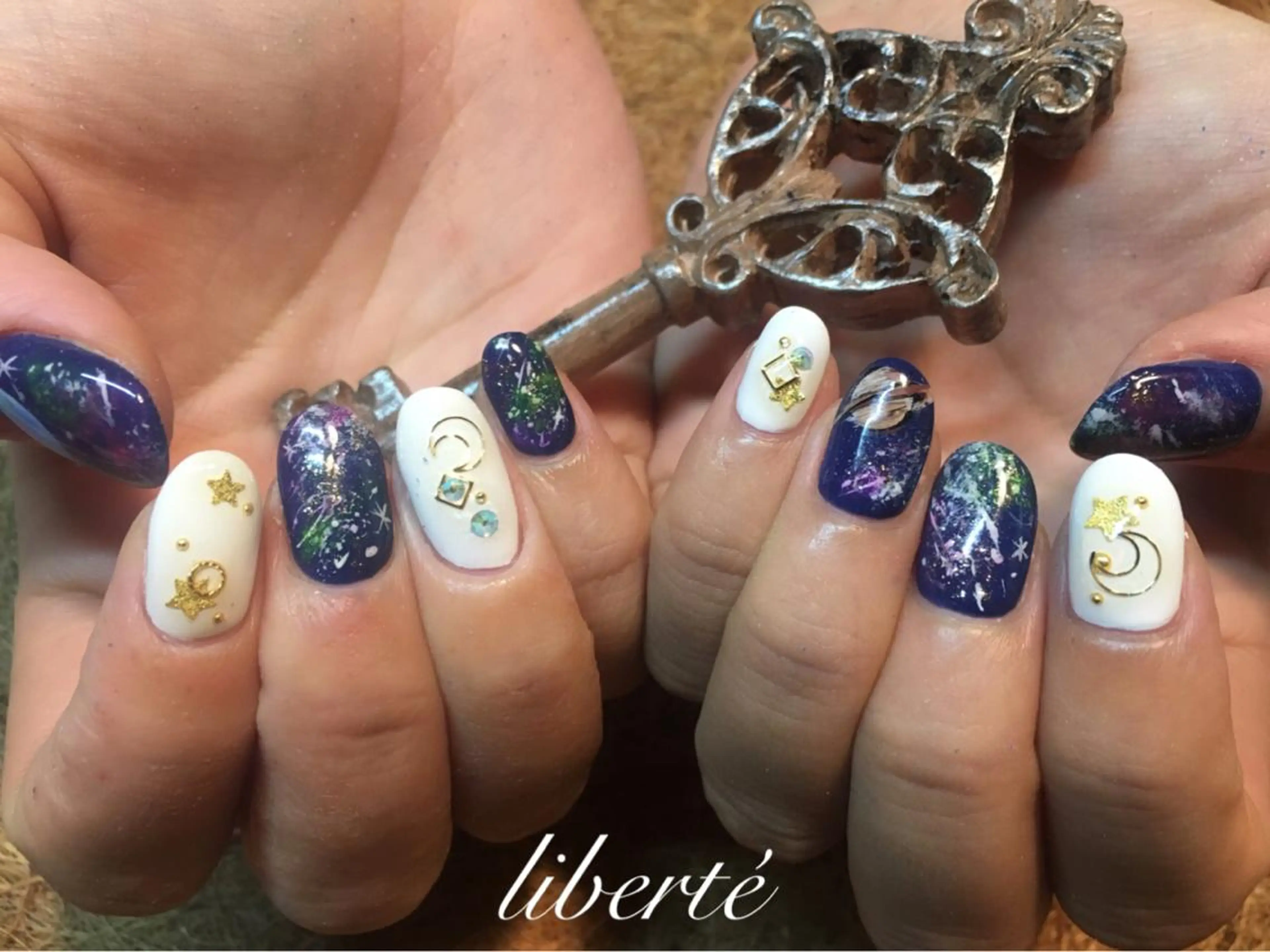 ネイル liberté (リベルテ)のネイルデザイン