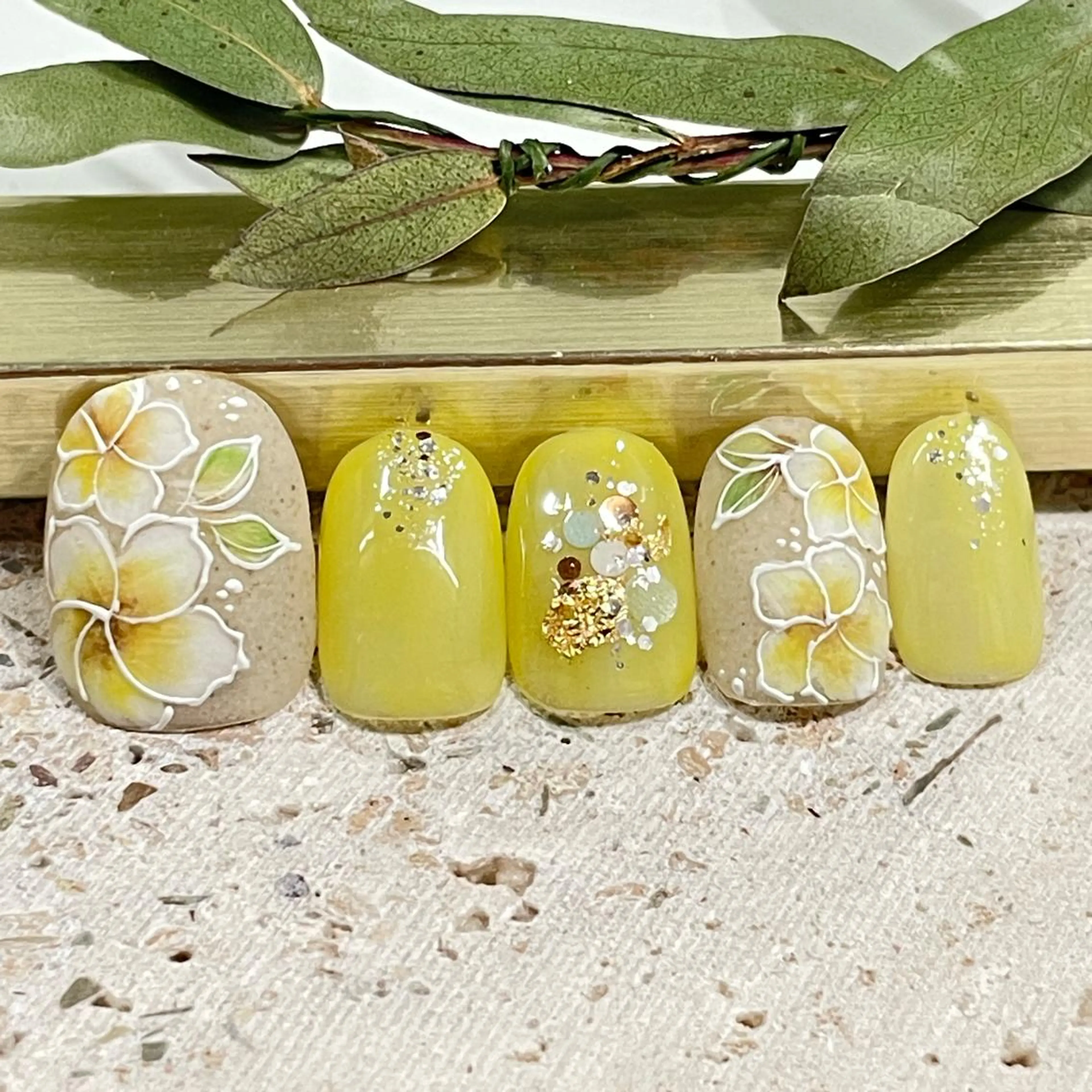 ネイル Regulus 西川のネイルデザイン